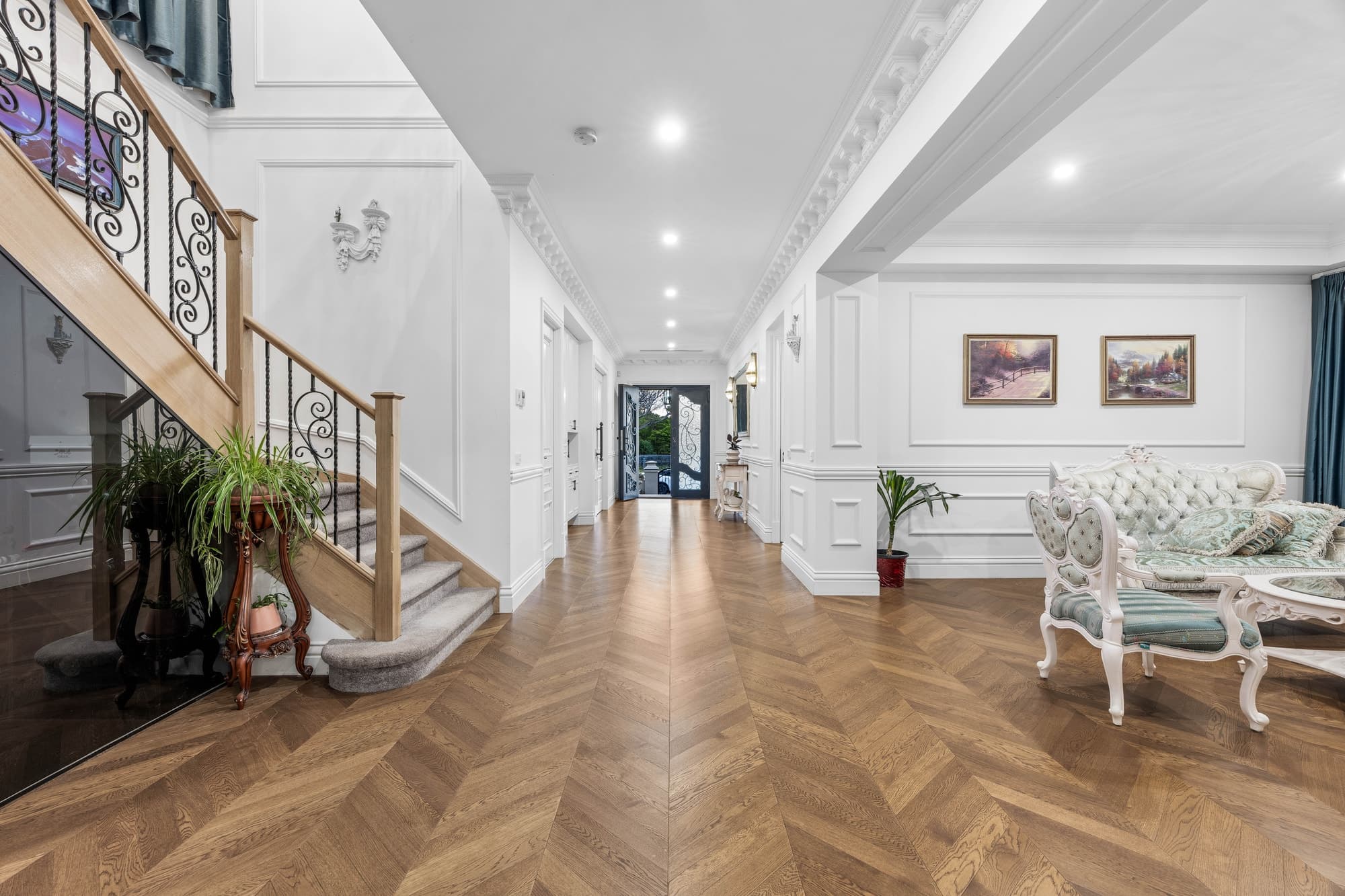 9 Wattle Street, Box Hill North - Thumbnail 2
