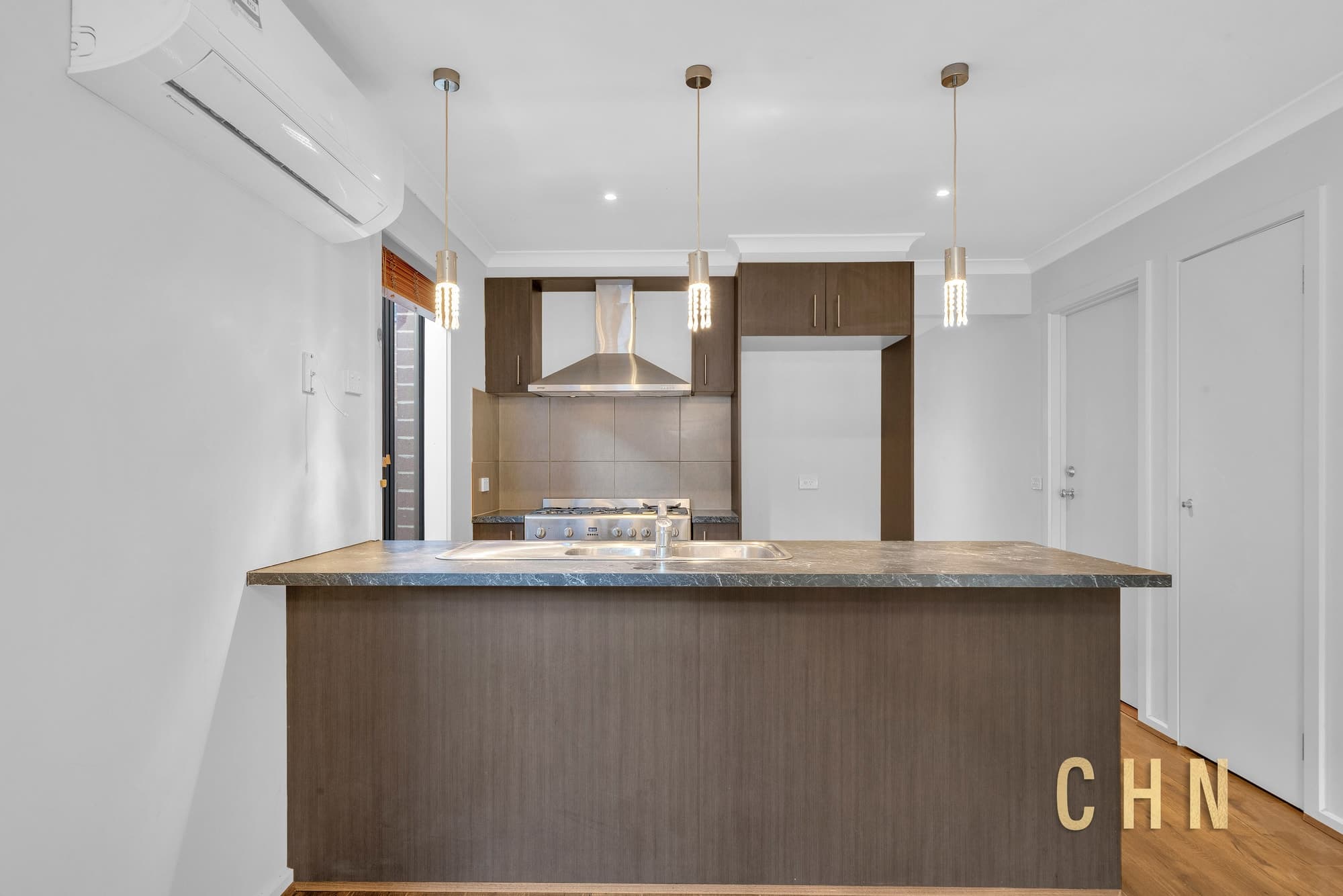 16 Treeleaf Avenue, Point Cook - Thumbnail 7