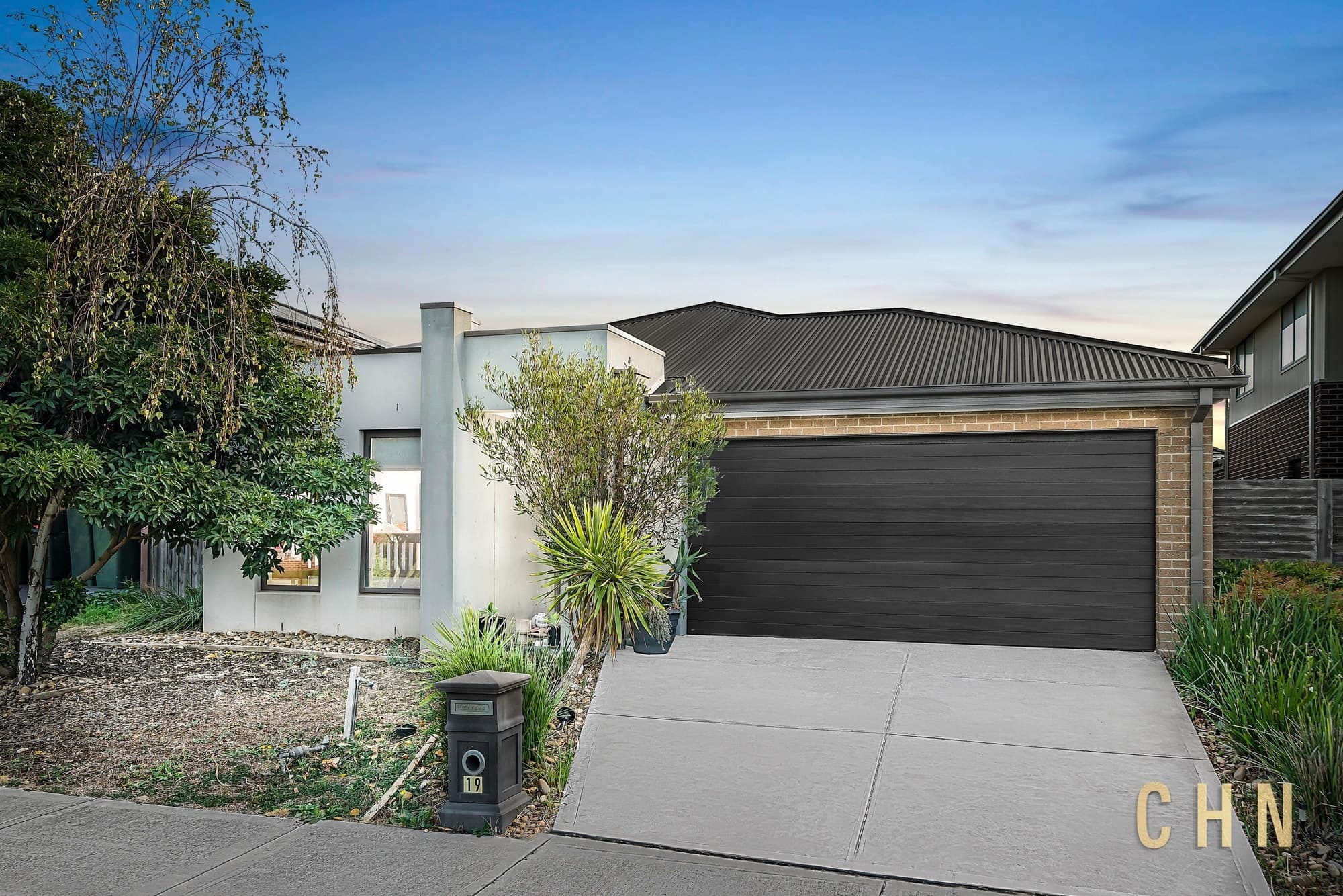 19 Flagstaff Crescent, Point Cook - Image 1