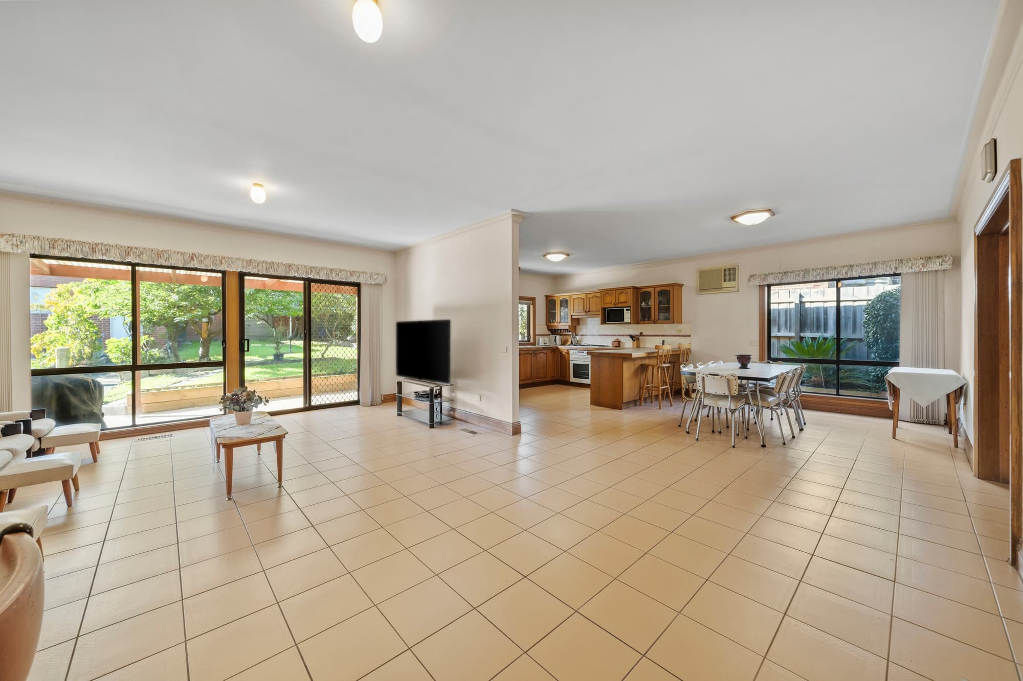6 Kangerong Road, Box Hill - Thumbnail 6