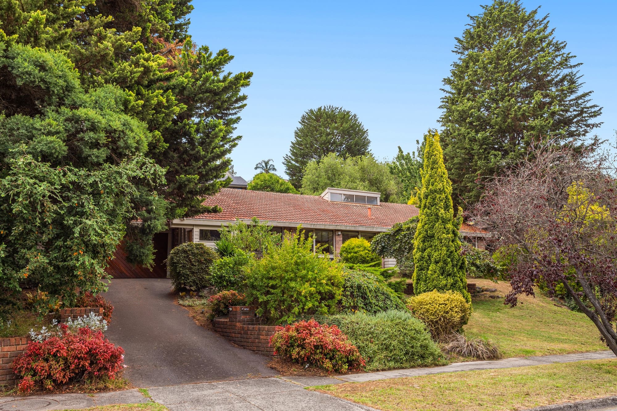 39 Long Valley Way, Doncaster East - Image 1