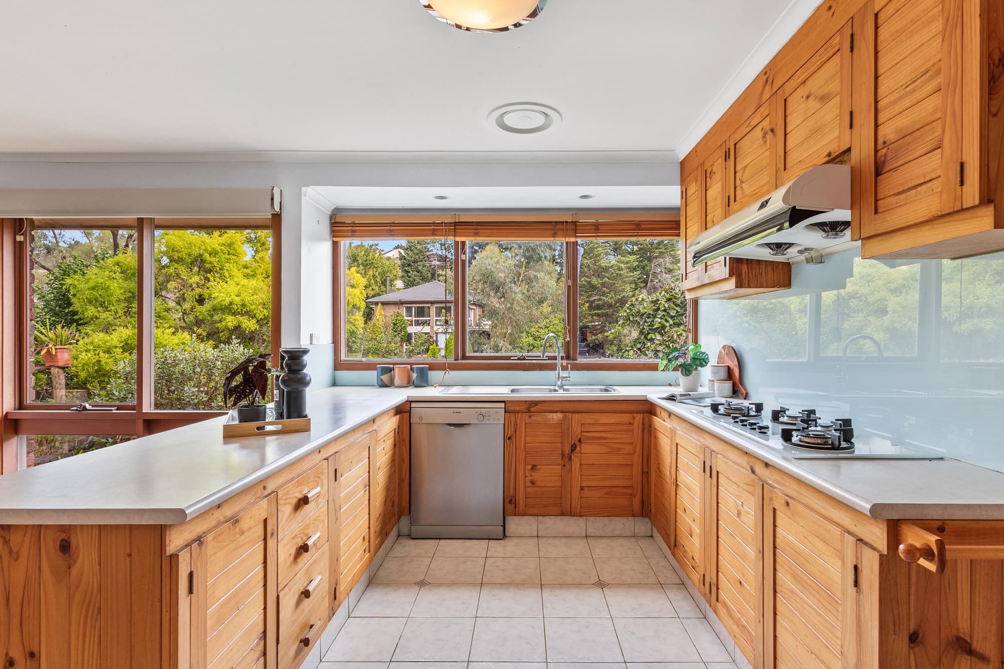 39 Long Valley Way, Doncaster East - Thumbnail 5