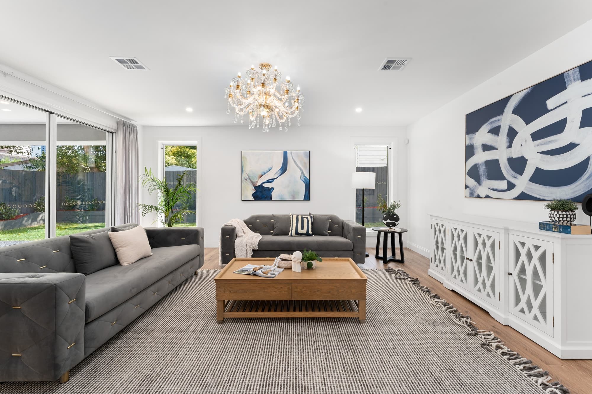 47 Albion Road, Box Hill - Thumbnail 2