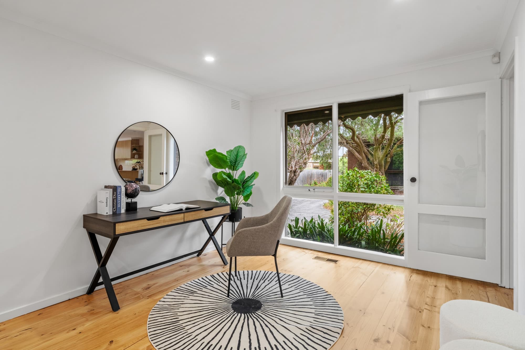 1/25 Glen Ebor Avenue, Blackburn - Thumbnail 6
