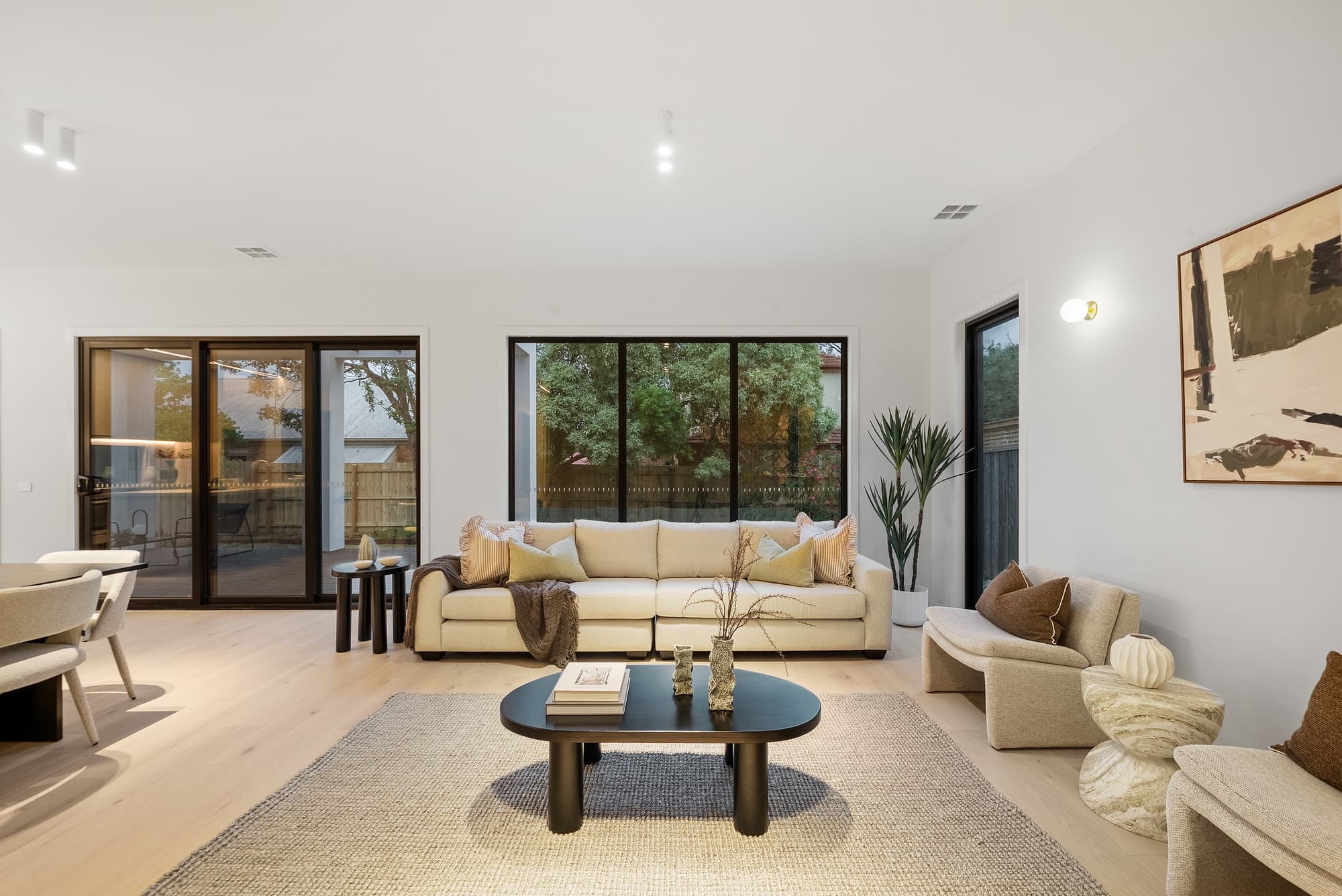 57 Romoly Drive, Forest Hill - Thumbnail 2