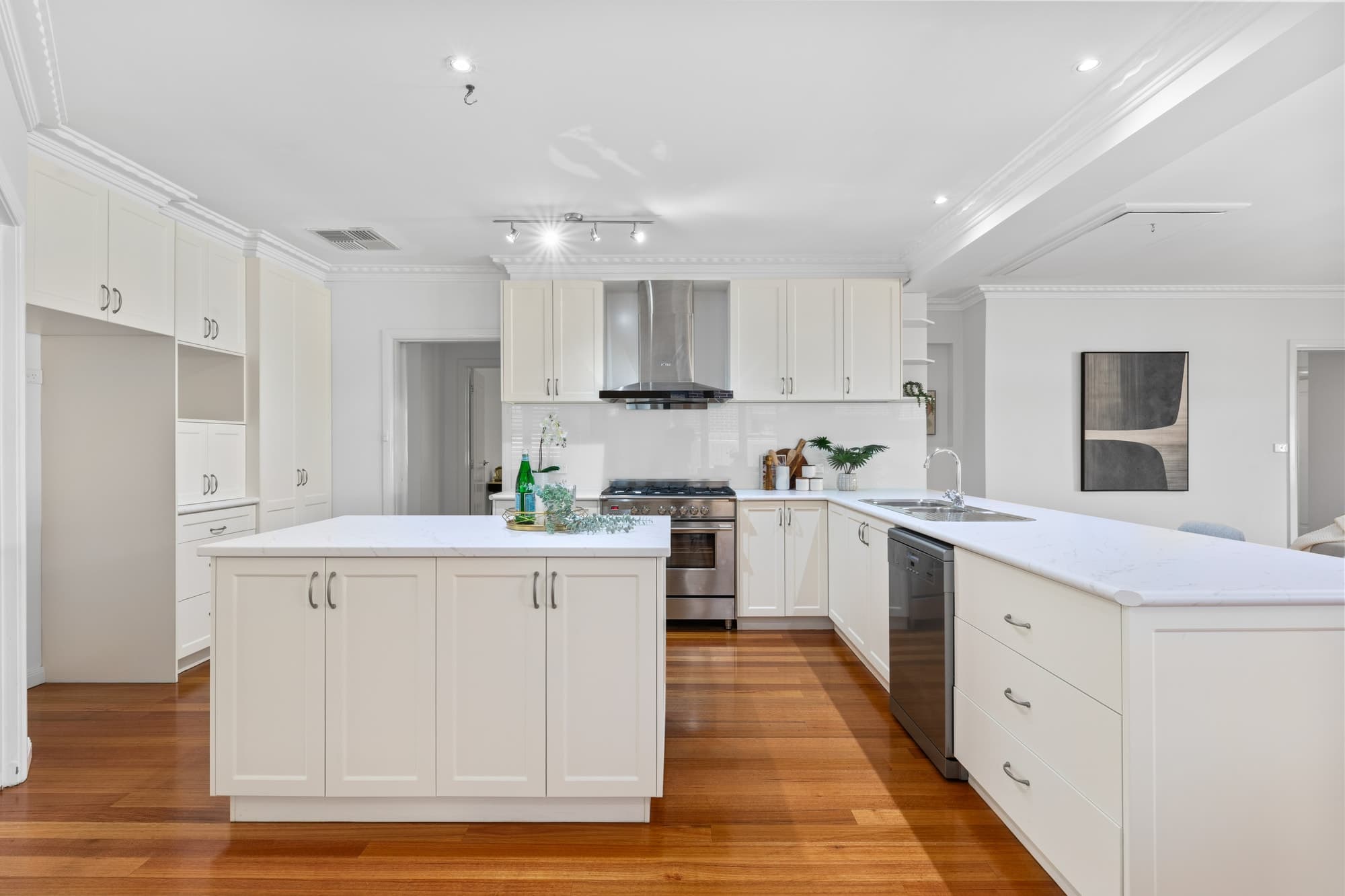 42 Bindy Street, Forest Hill - Thumbnail 5