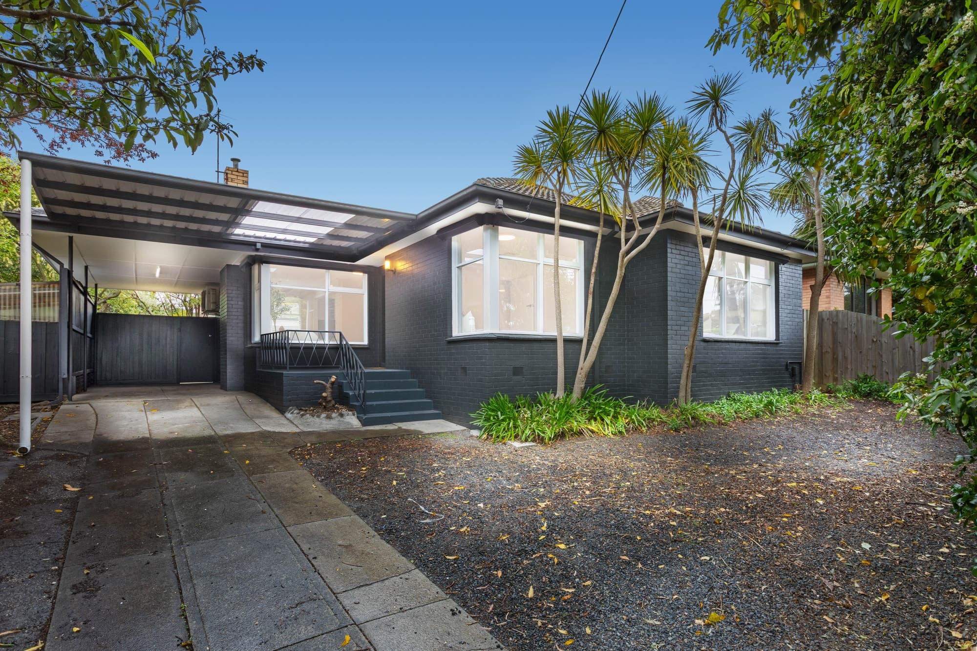 355 Springvale Road, Forest Hill - Image 1