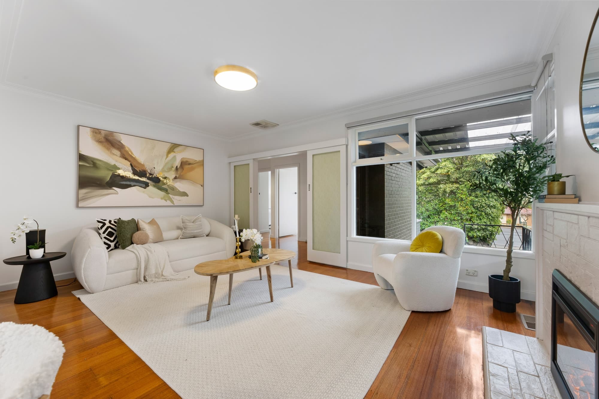 355 Springvale Road, Forest Hill - Thumbnail 2