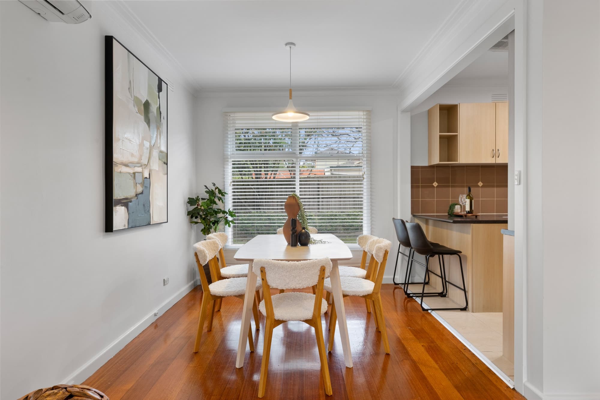 355 Springvale Road, Forest Hill - Thumbnail 4