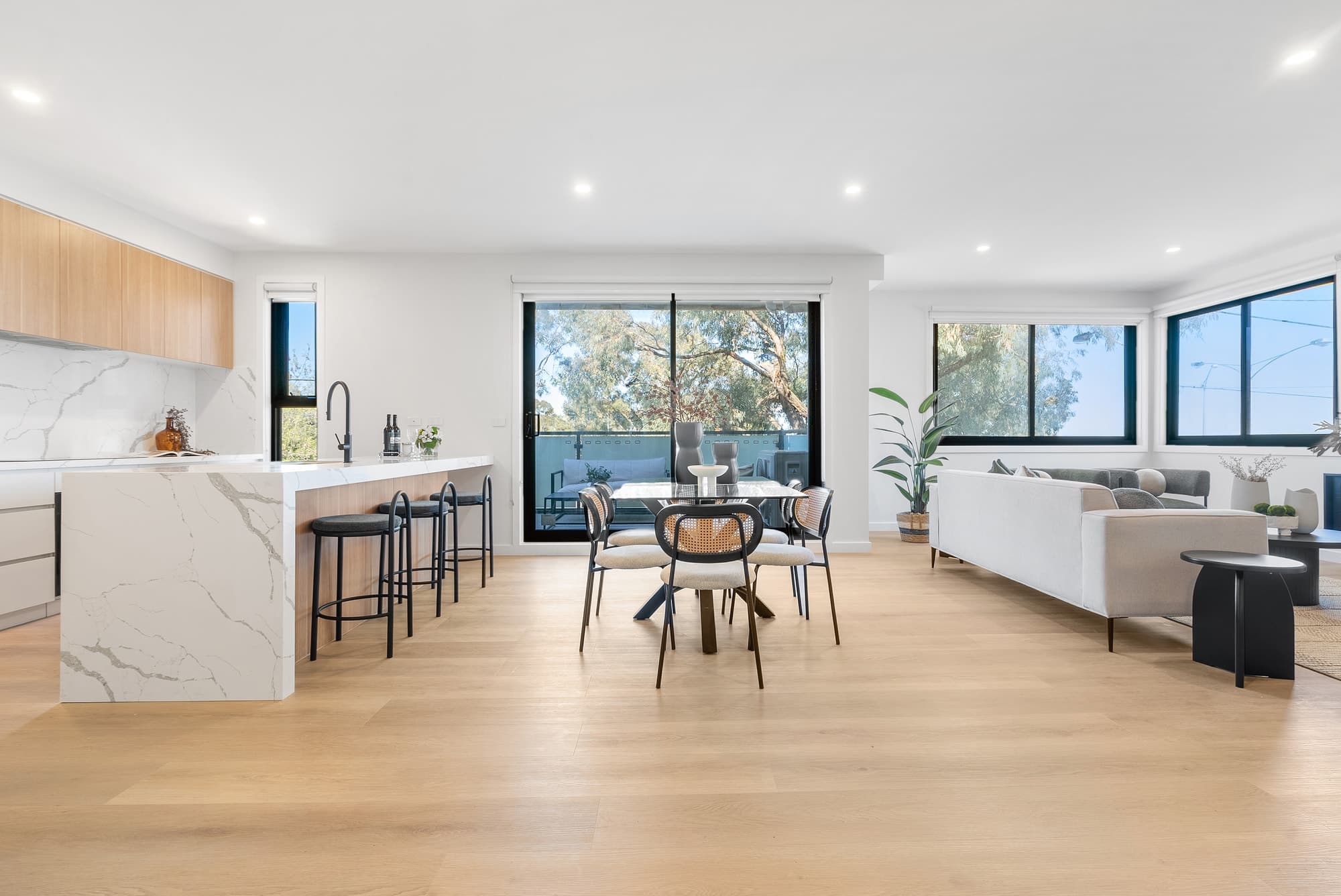 1/5-7 Montgomery Place, Bulleen - Thumbnail 5