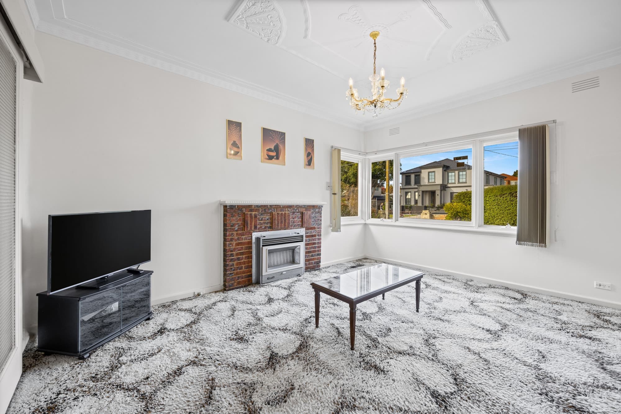 4 Twyford Street, Box Hill North - Thumbnail 2