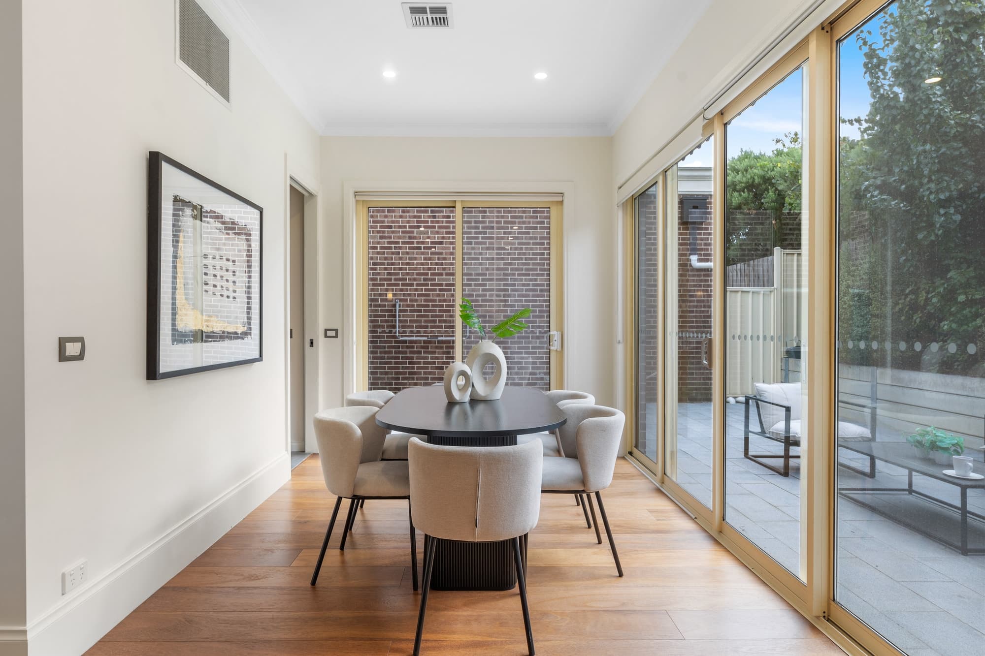 2/27-29 Clyde Street, Box Hill North - Thumbnail 5