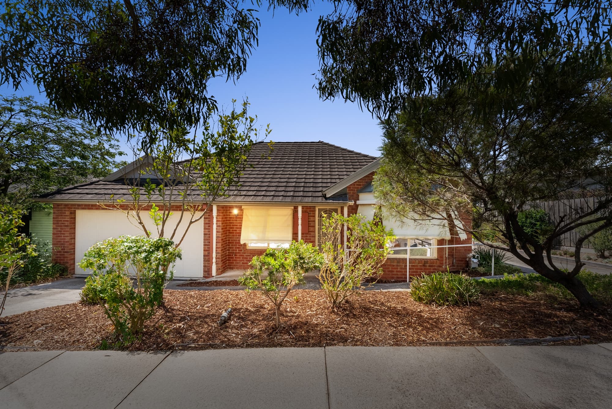 1/4 Ovens Street, Box Hill North - Image 1