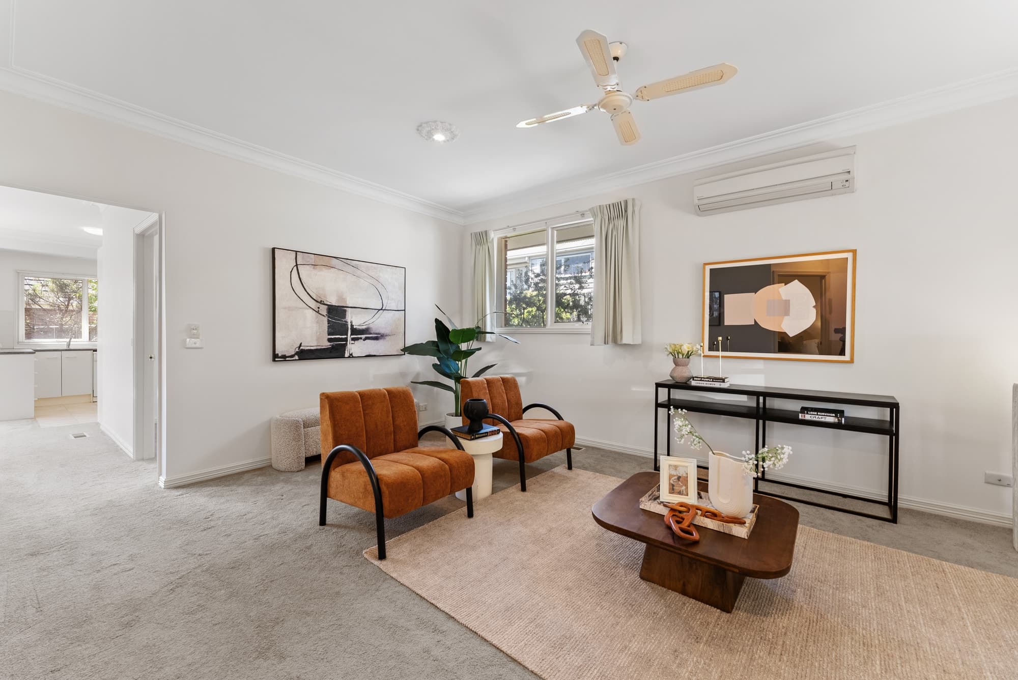 1/4 Ovens Street, Box Hill North - Thumbnail 2