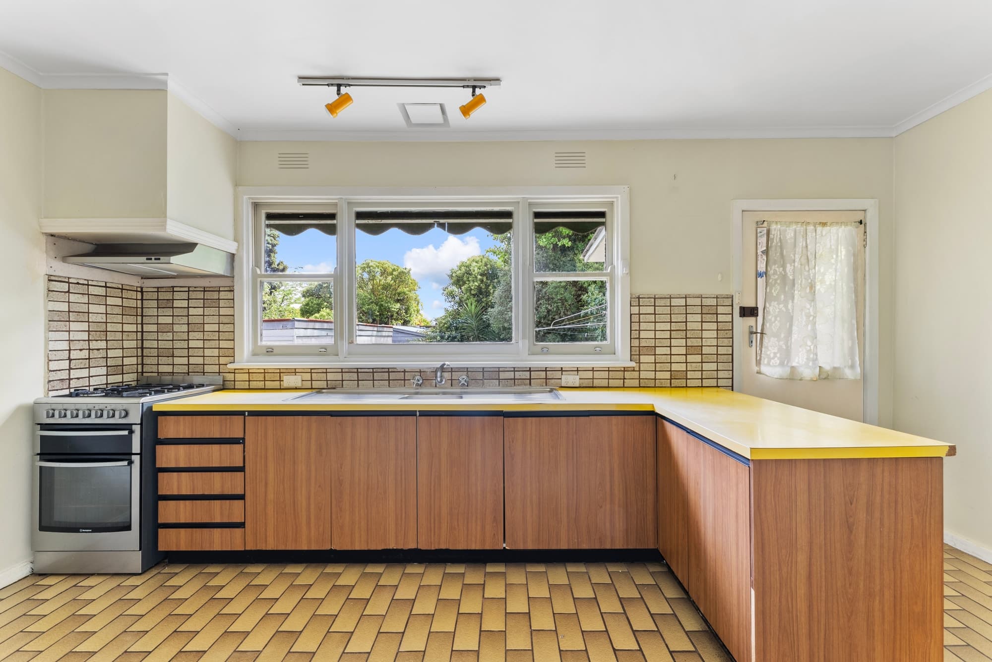36 Heathfield Rise, Box Hill North - Thumbnail 7