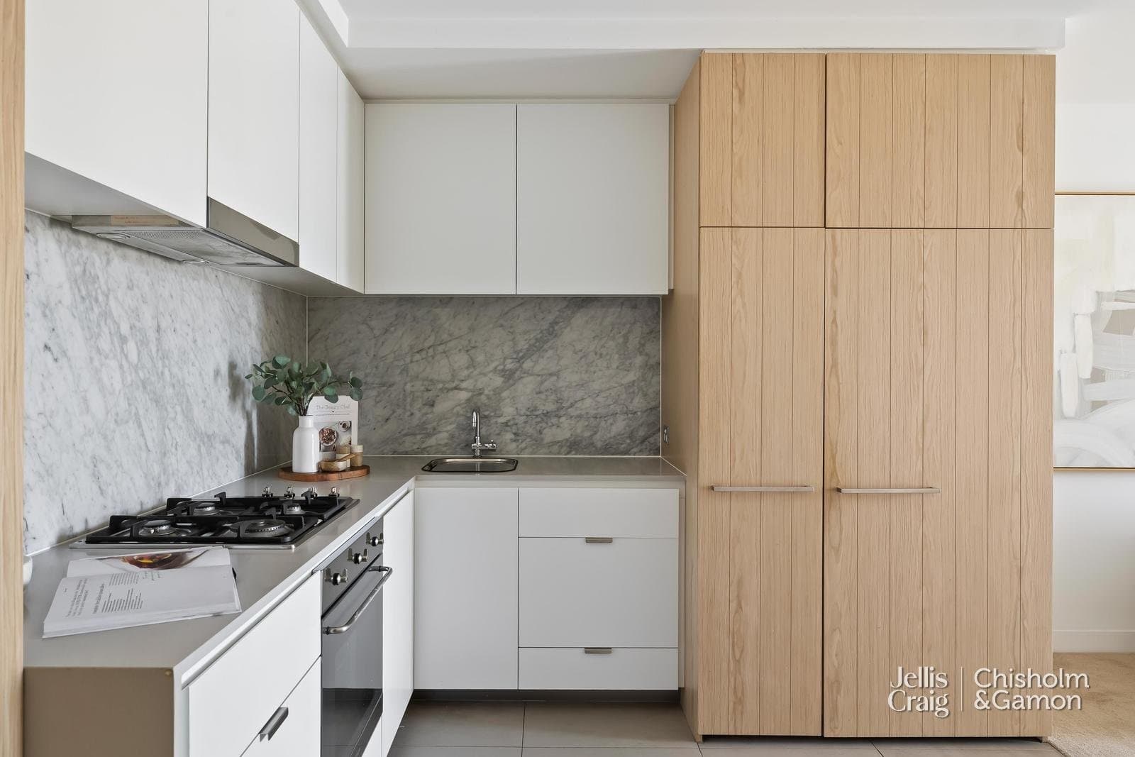 115/99 Dow Street, Port Melbourne, Port Melbourne - Thumbnail 8