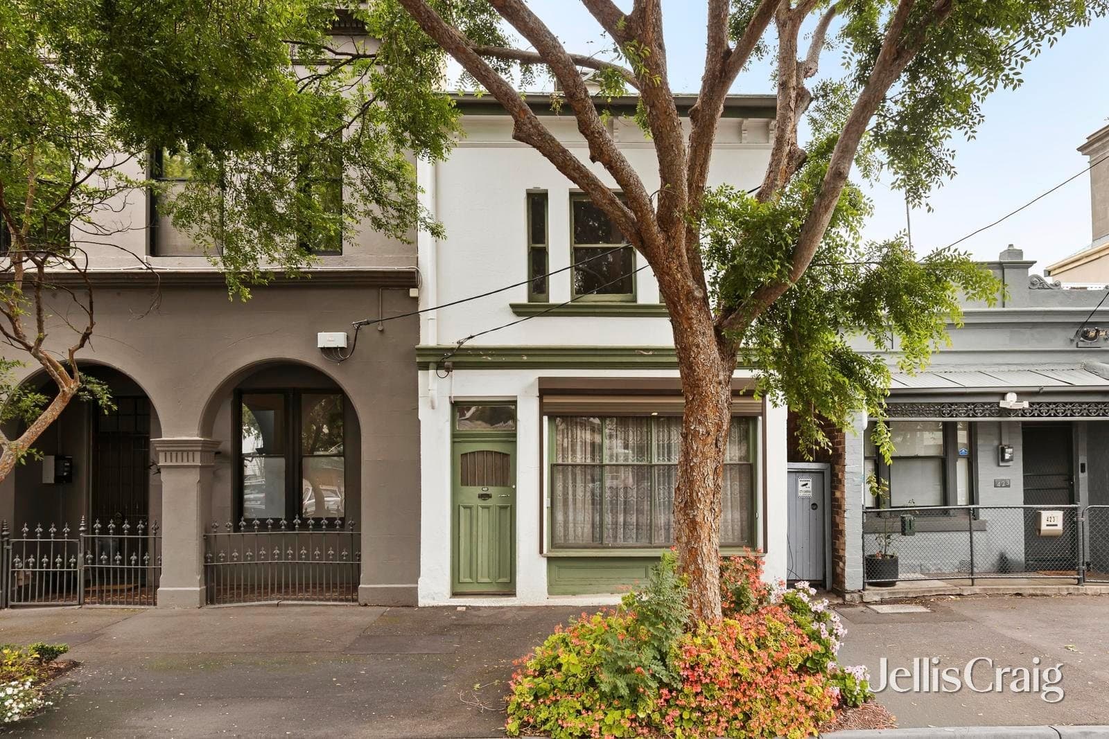 421 Bay Street, Port Melbourne, Port Melbourne - Thumbnail 2