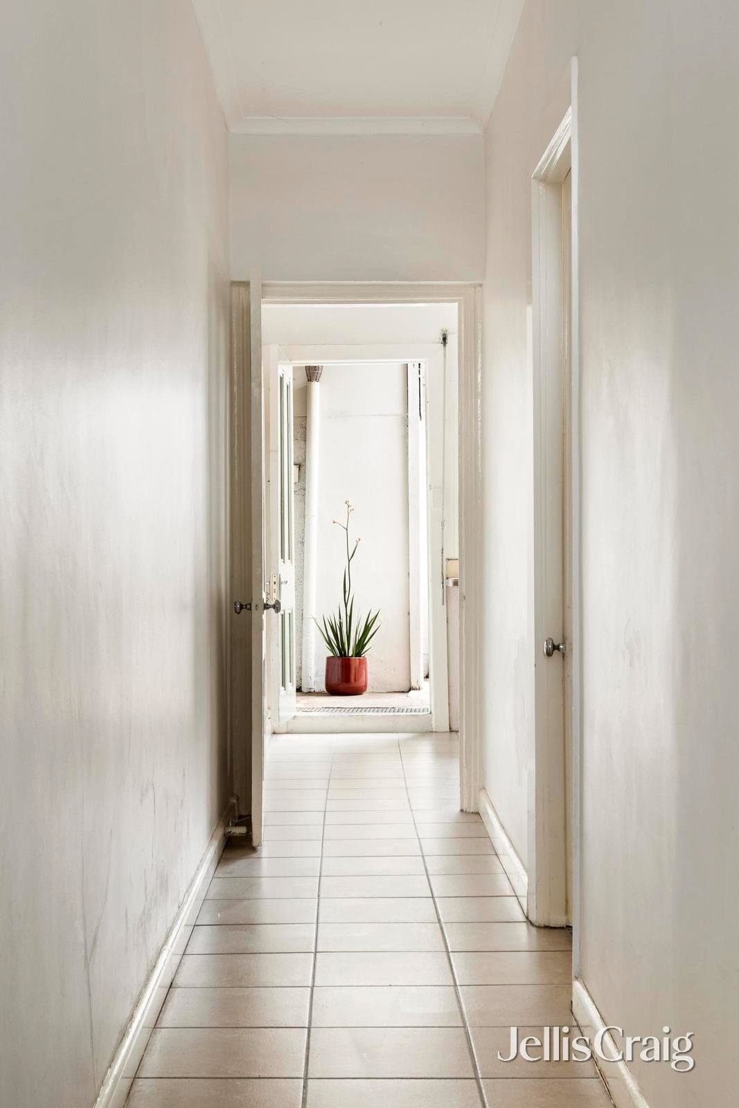 421 Bay Street, Port Melbourne, Port Melbourne - Thumbnail 6