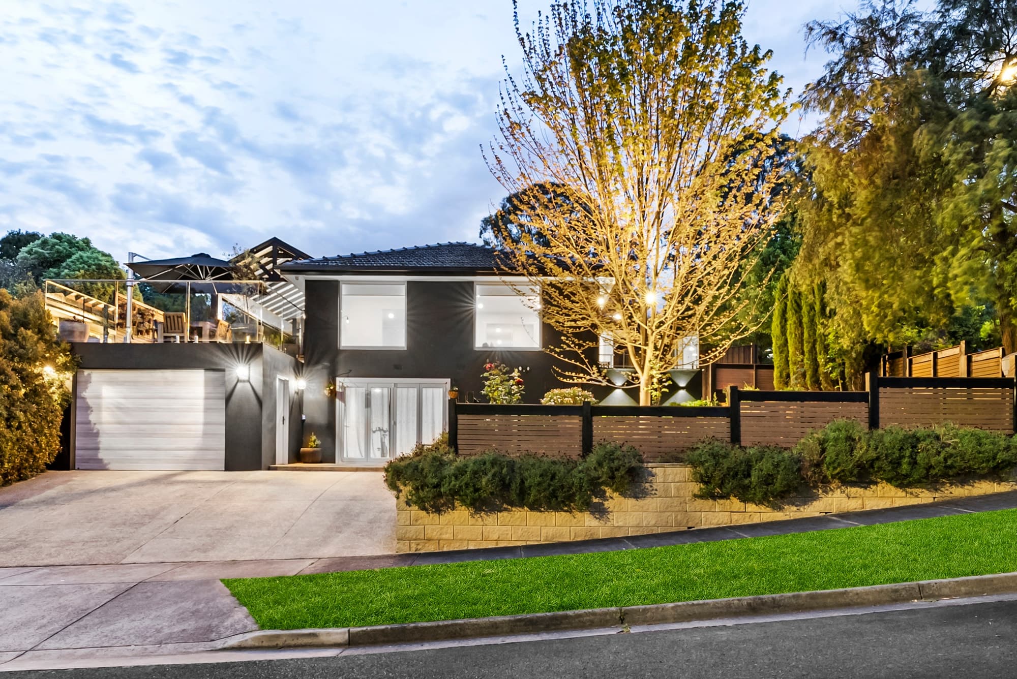 18 Glen Road, Mitcham - Image 1