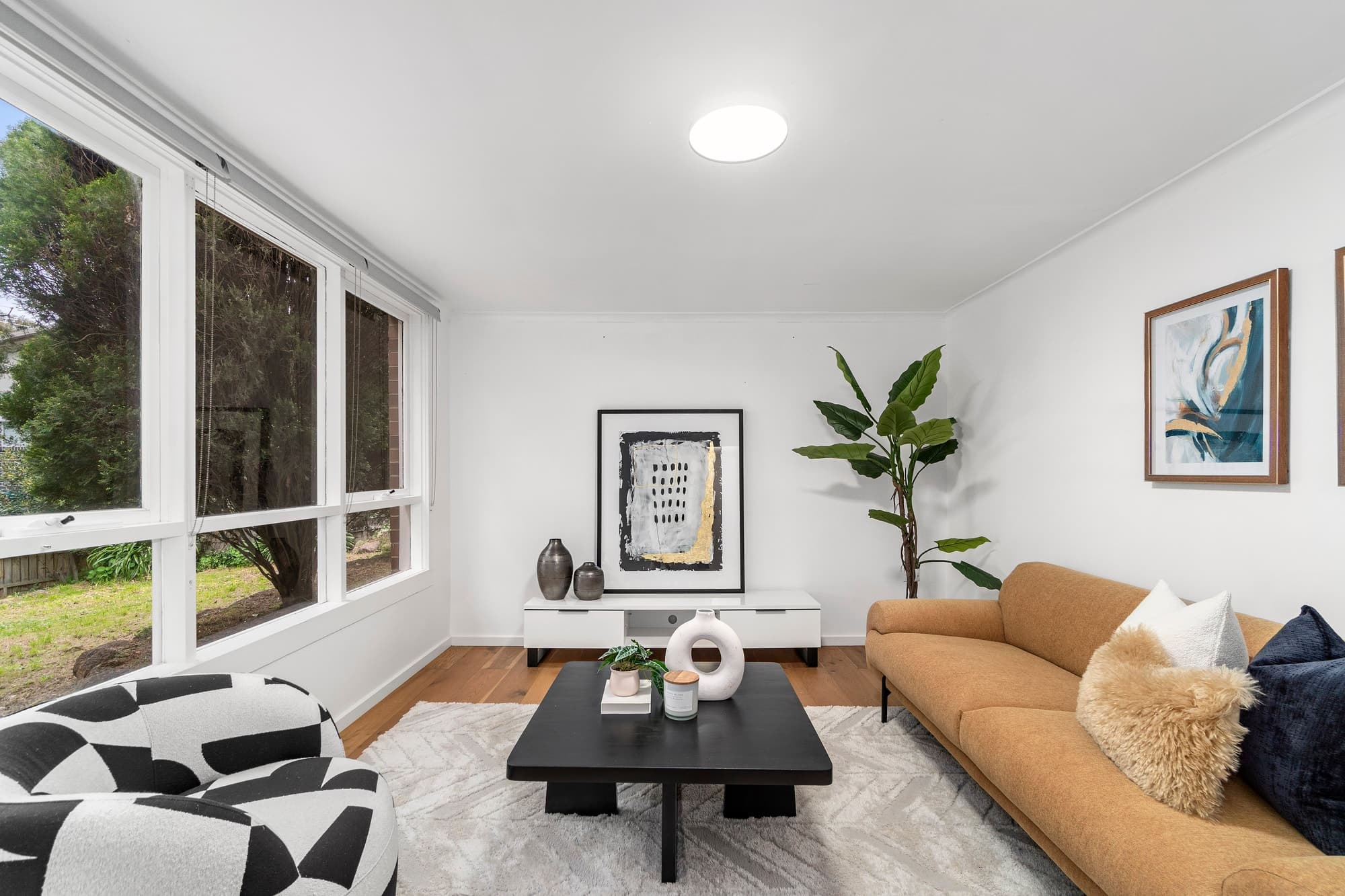 48 Blackburn Road, Doncaster East - Thumbnail 5