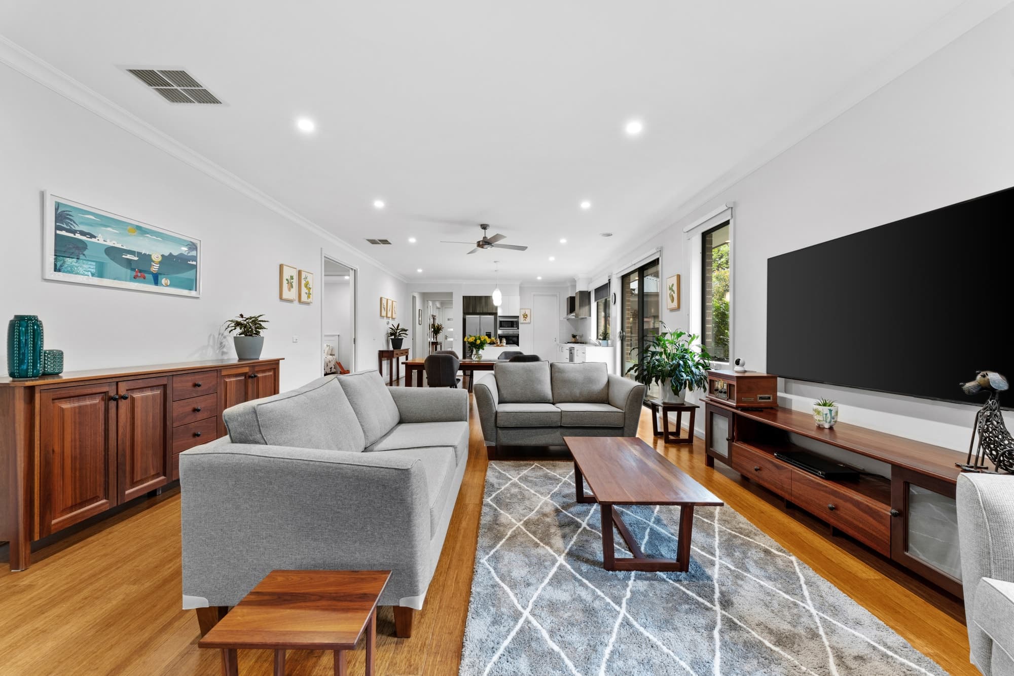 10 Tyrrell Street, Mont Albert North - Thumbnail 2
