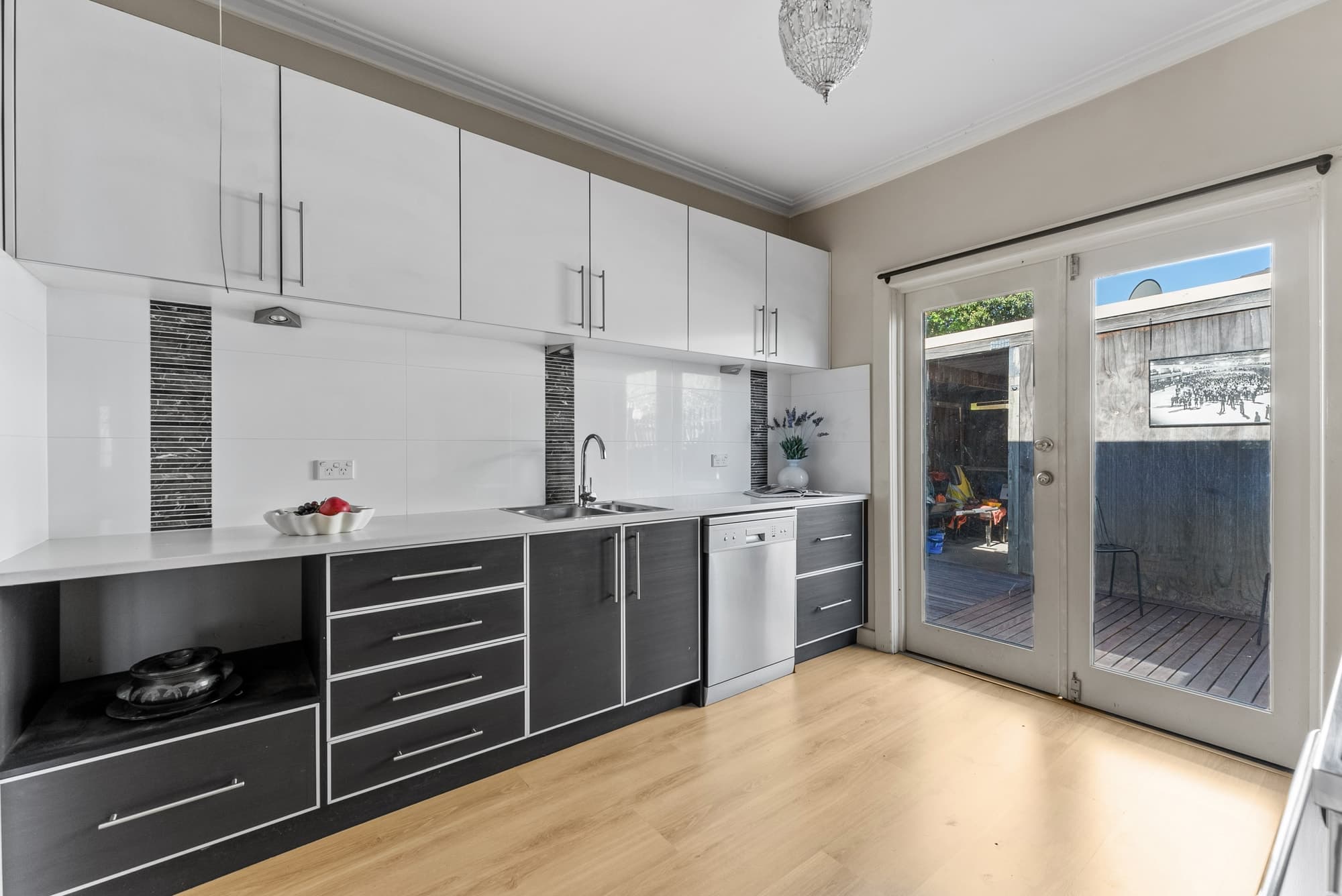 1/295 Springvale Road, Nunawading - Thumbnail 7