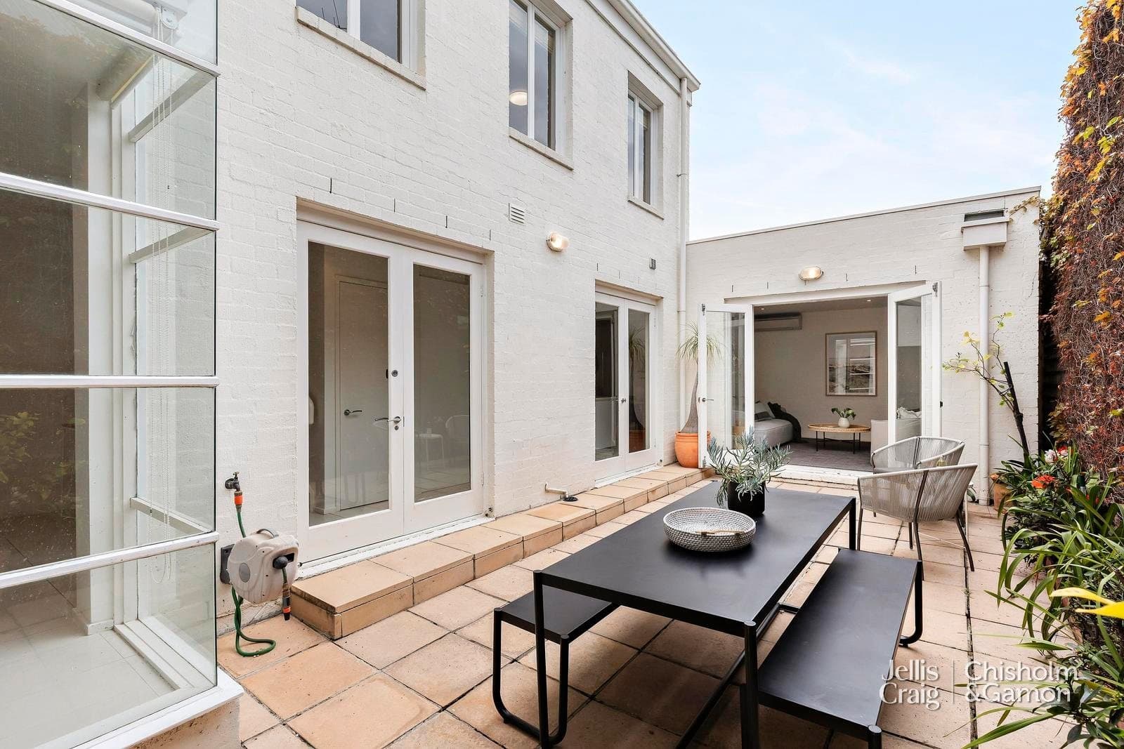 325 Princes Street, Port Melbourne, Port Melbourne - Thumbnail 4