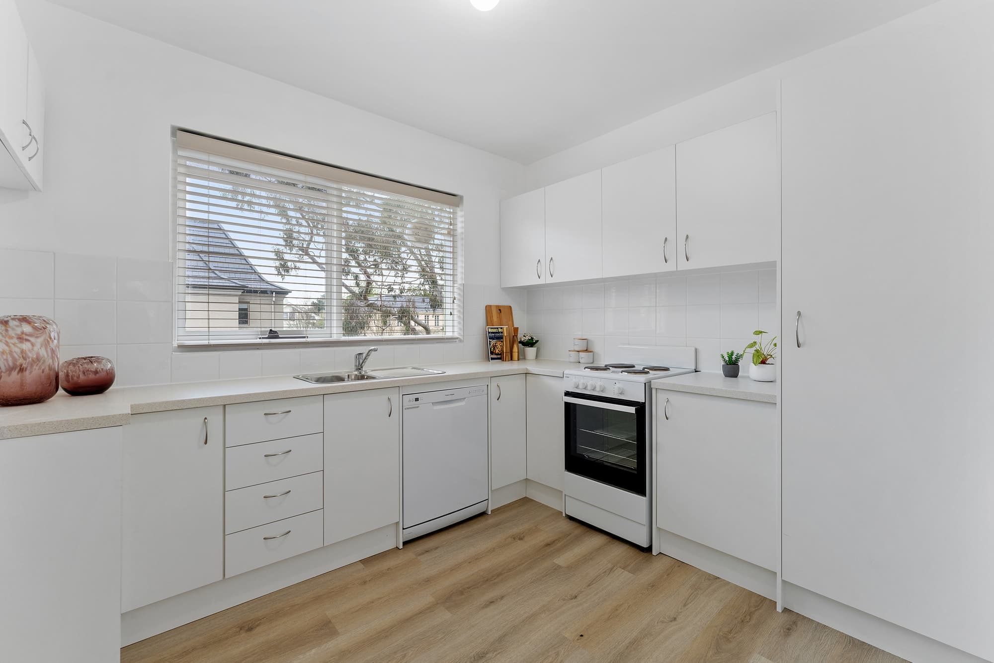 4/20-22 Albion Road, Box Hill - Thumbnail 8