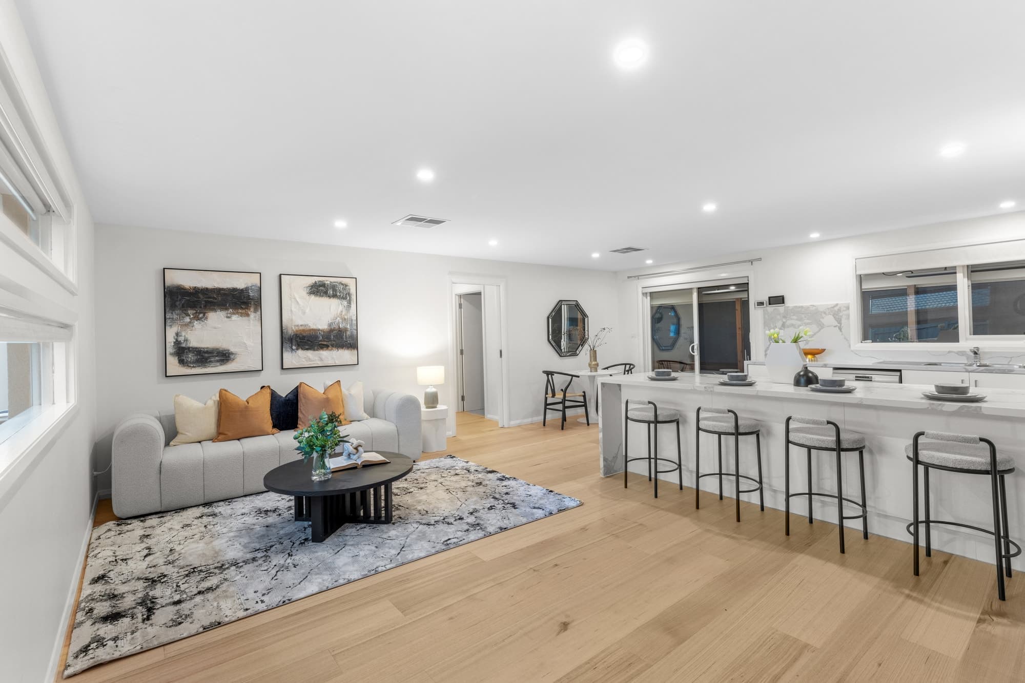 2/7 Hope Avenue, Donvale - Thumbnail 2