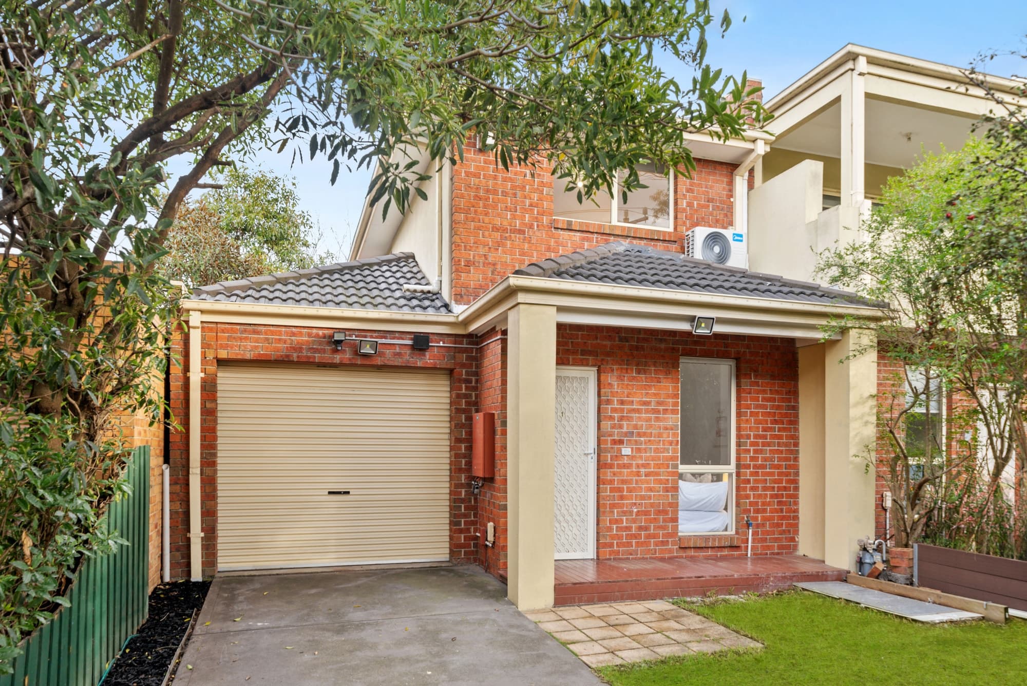 1/1104 Whitehorse Road, Box Hill - Image 1