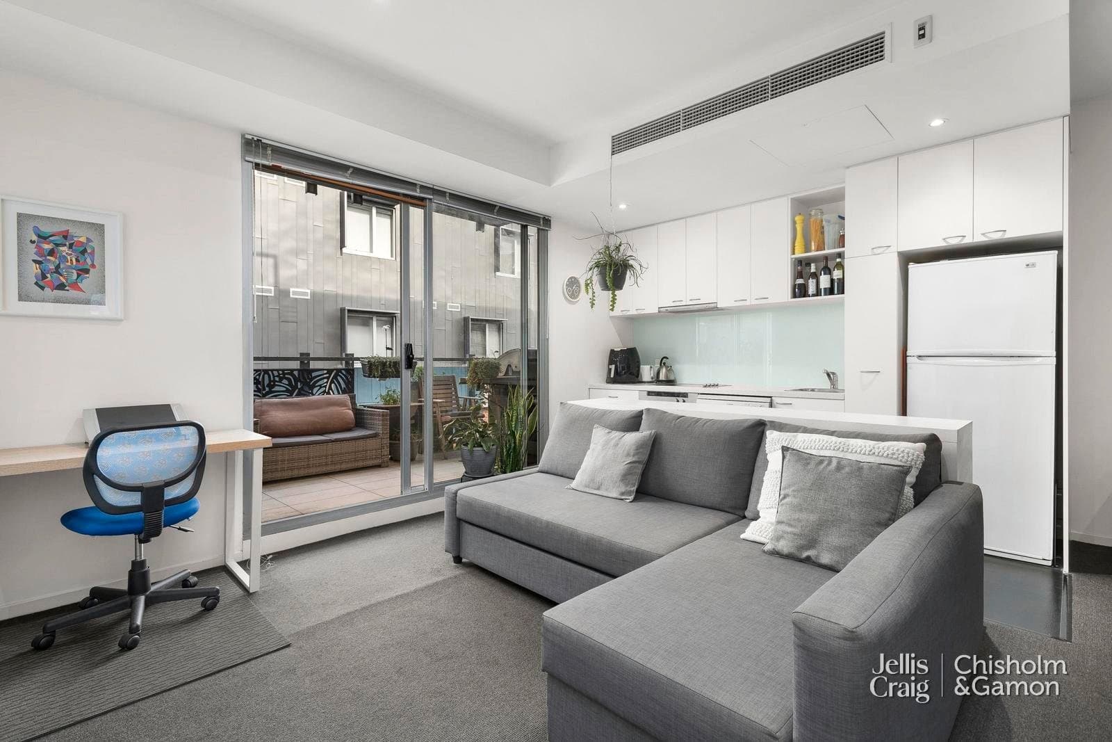 305/52 Dow Street, Port Melbourne, Port Melbourne - Thumbnail 6