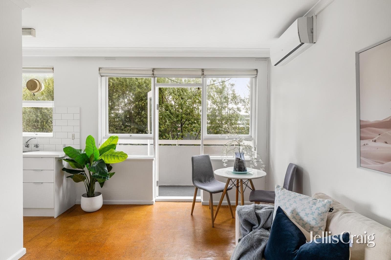 13/86 Ruskin Street, Elwood, Elwood - Thumbnail 4