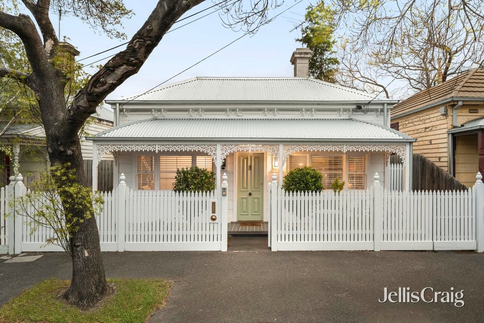 154 Nott Street, Port Melbourne, Port Melbourne - Thumbnail 2