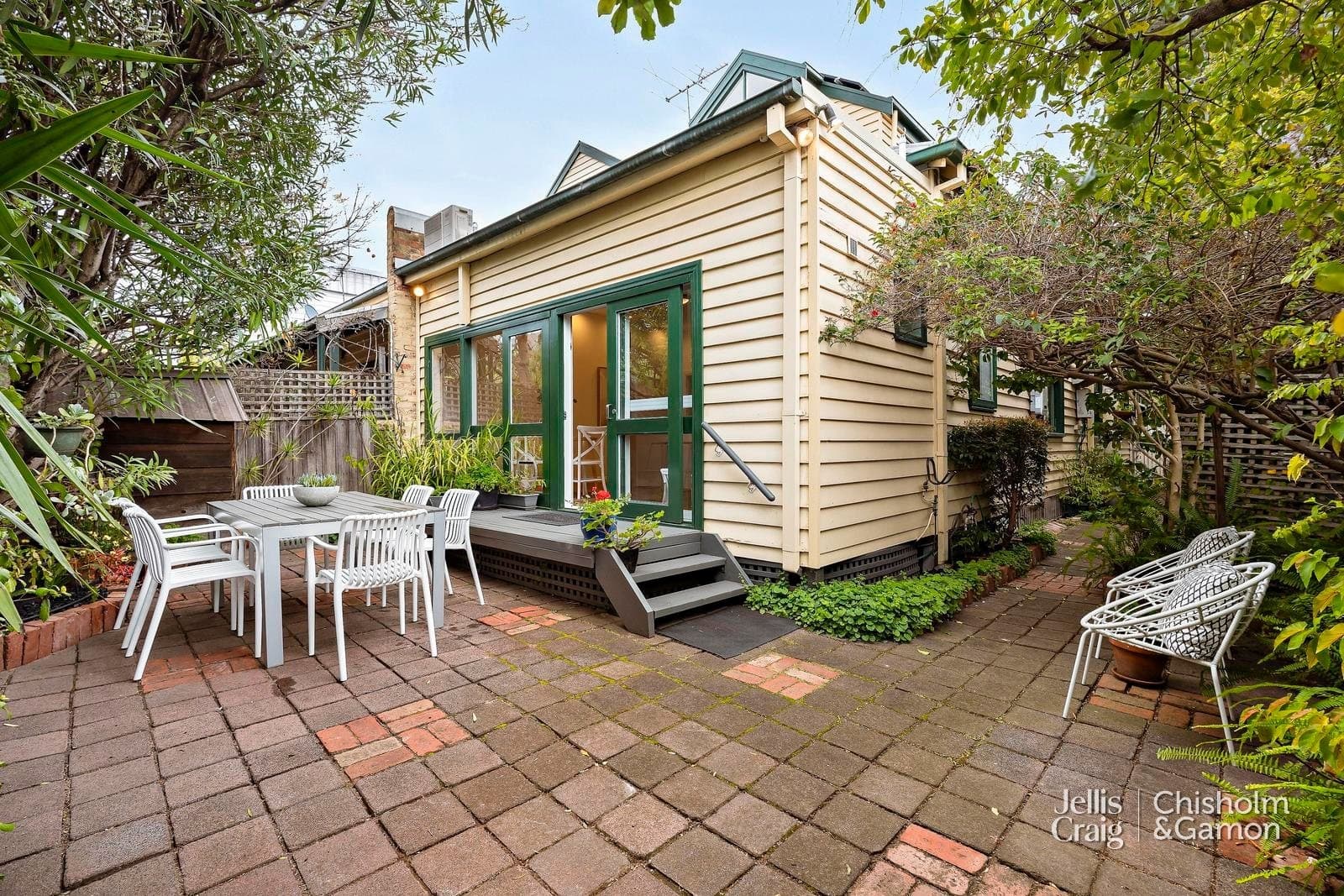 12 Dryden Street, Elwood, Elwood - Image 1