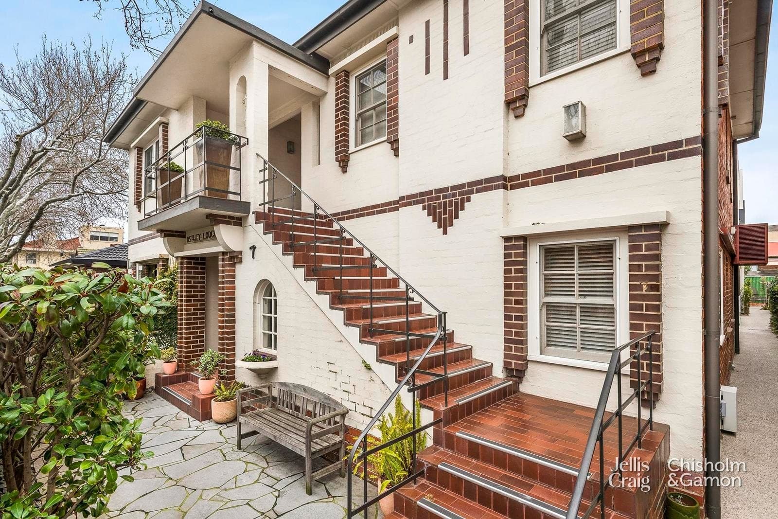 4/7 Bluff Avenue, Elwood, Elwood - Thumbnail 2