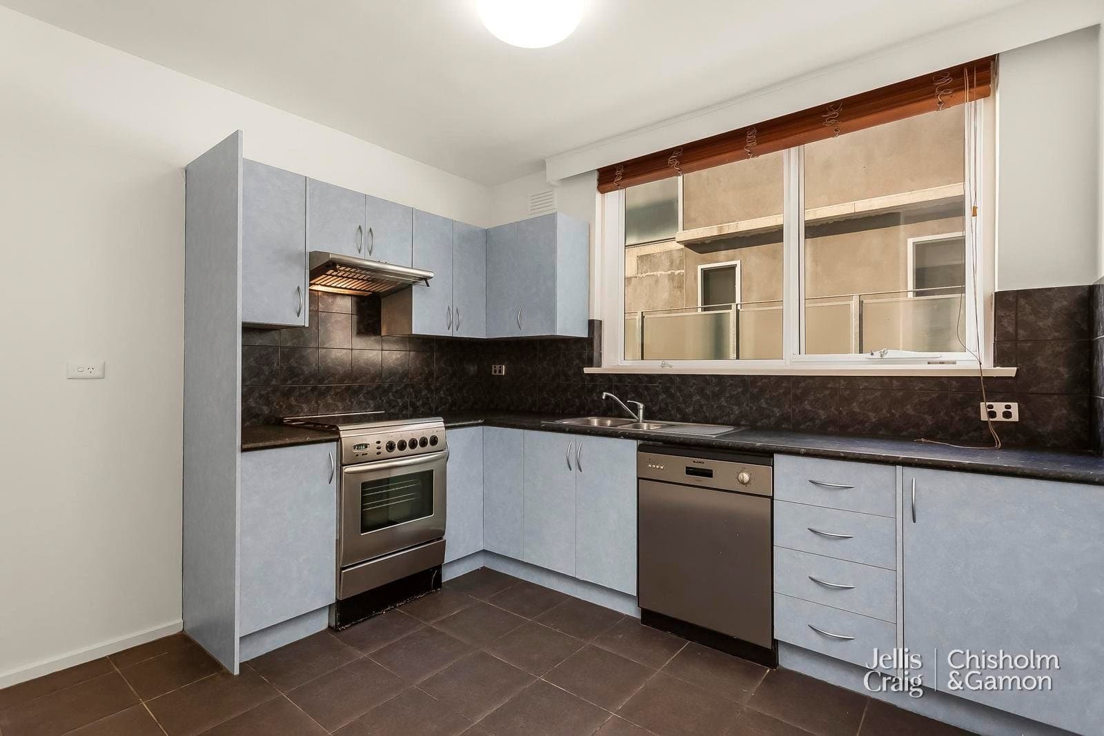 5/97 Spray Street, Elwood, Elwood - Thumbnail 3
