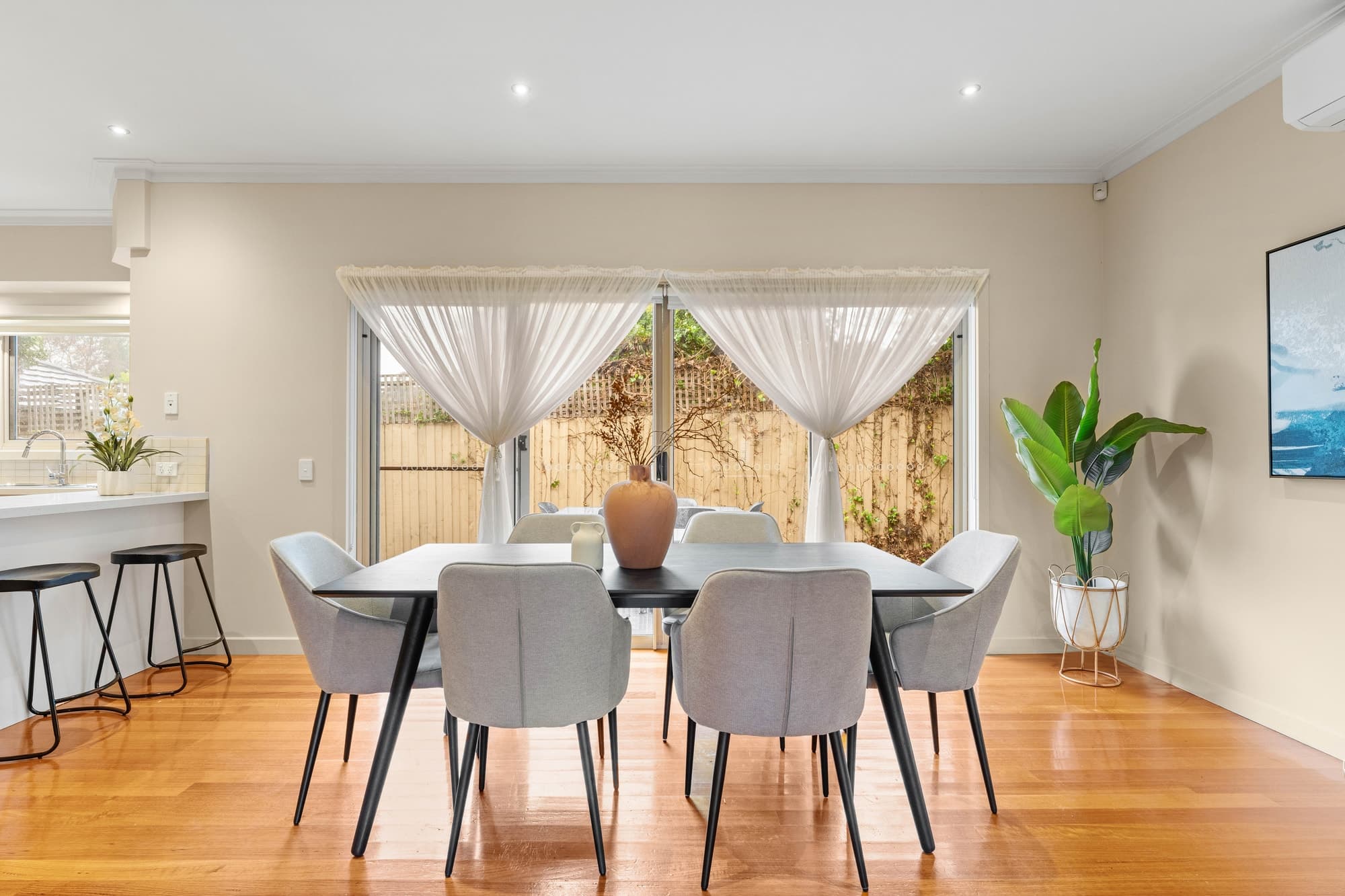 8 Norma Road, Forest Hill - Thumbnail 5