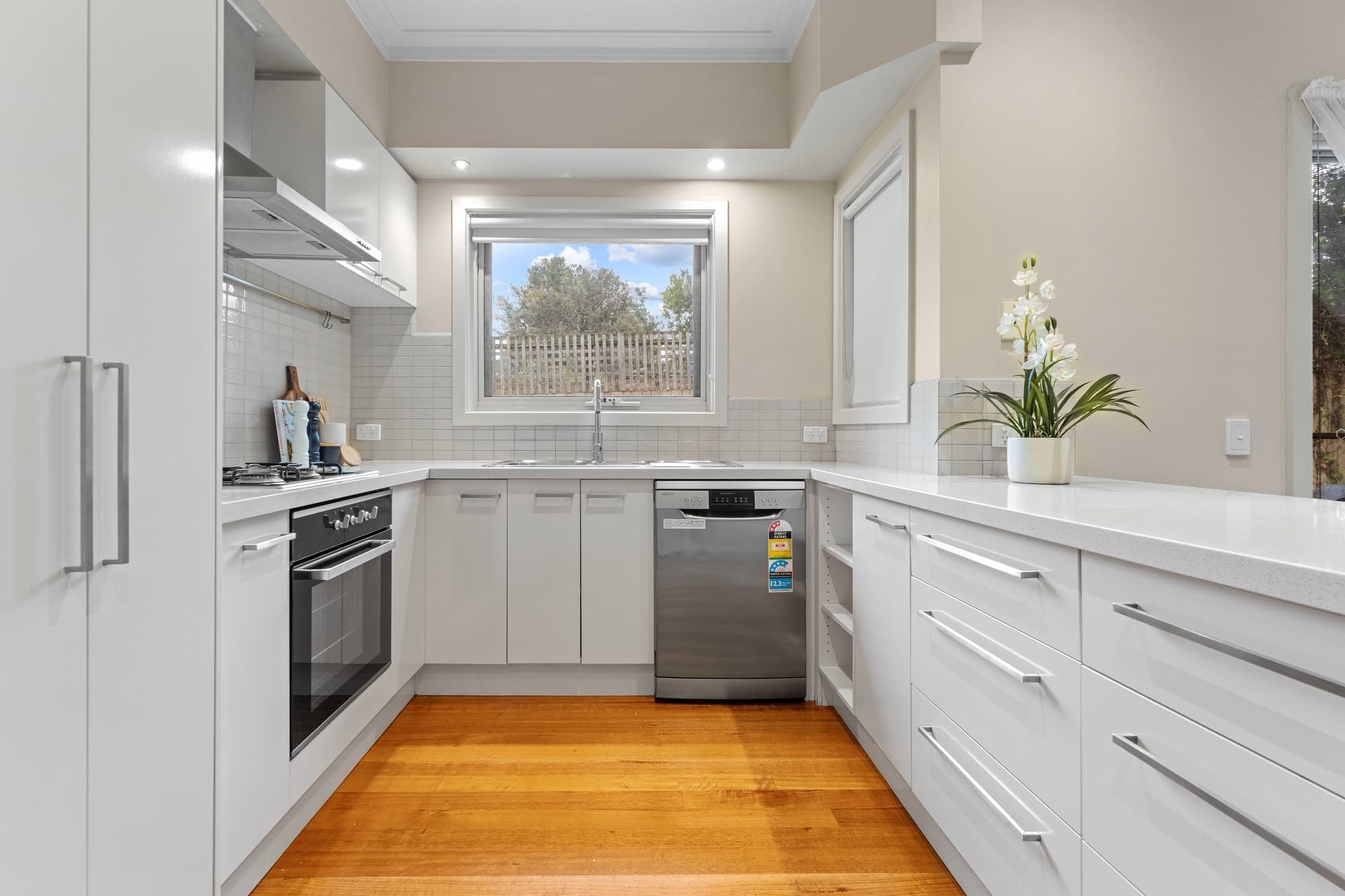 8 Norma Road, Forest Hill - Thumbnail 8