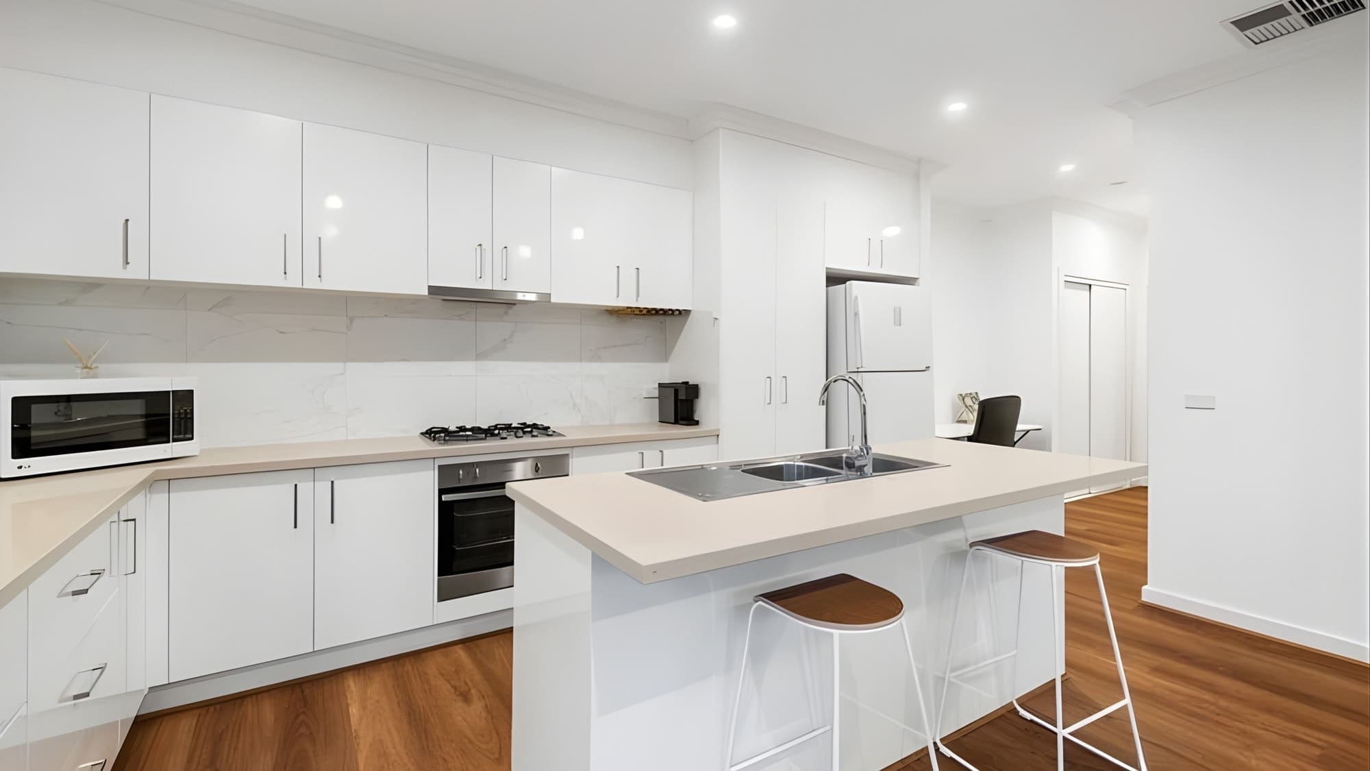428 Maroondah Highway Service Road, Ringwood East - Thumbnail 4