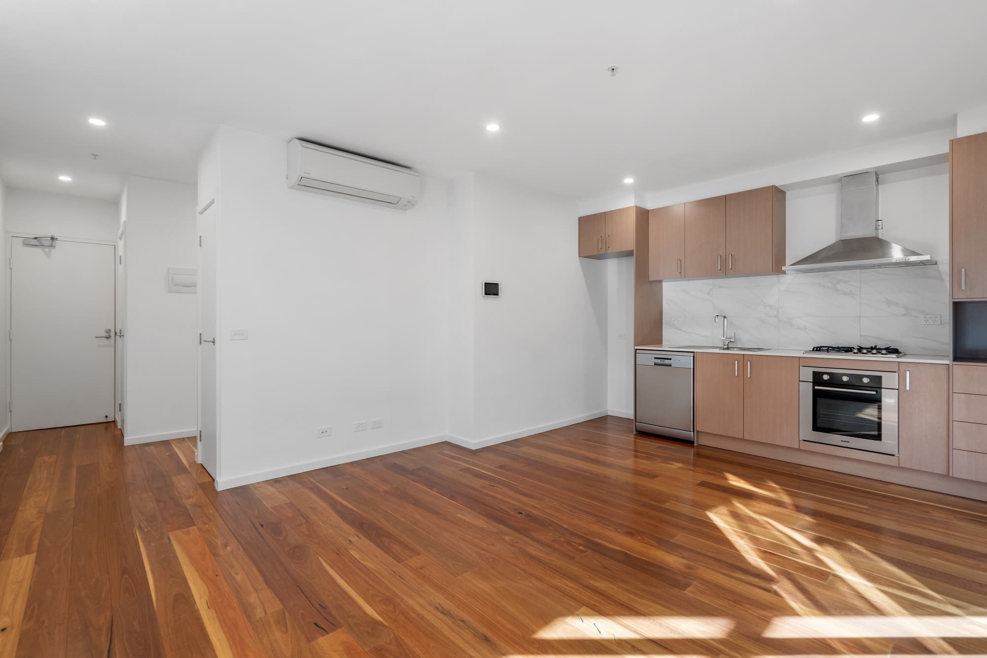 9/1045 Whitehorse Road, Box Hill - Thumbnail 6