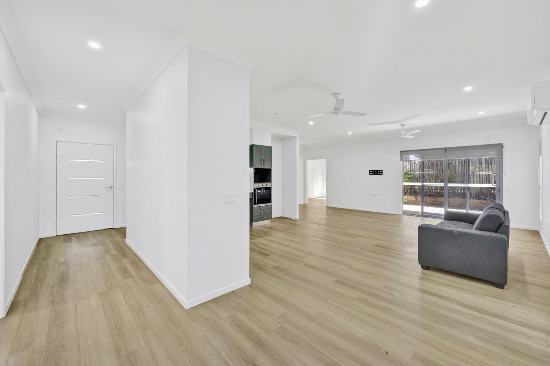 94 Victoria Street, Mackay, QLD, 4740, Glenella - Thumbnail 2