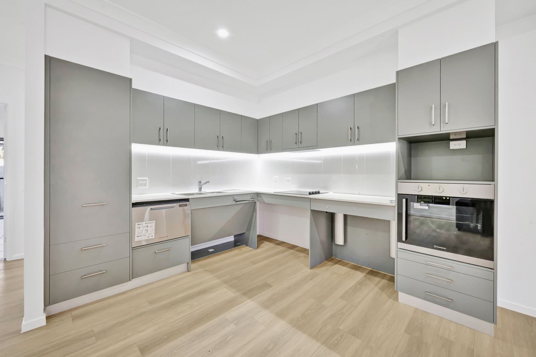 94 Victoria Street, Mackay, QLD, 4740, Glenella - Thumbnail 4
