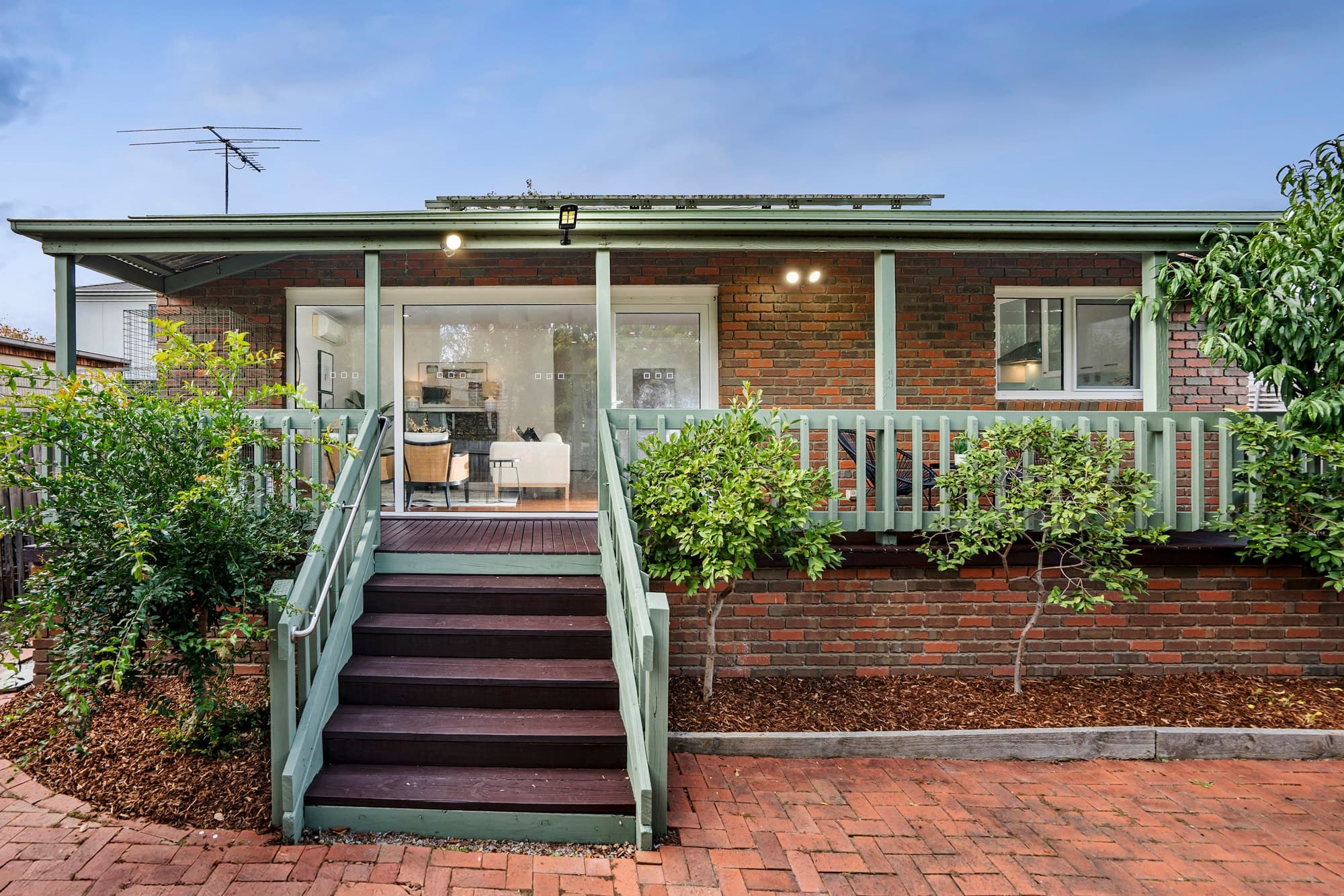 2/48 Watts Street, Box Hill - Image 1