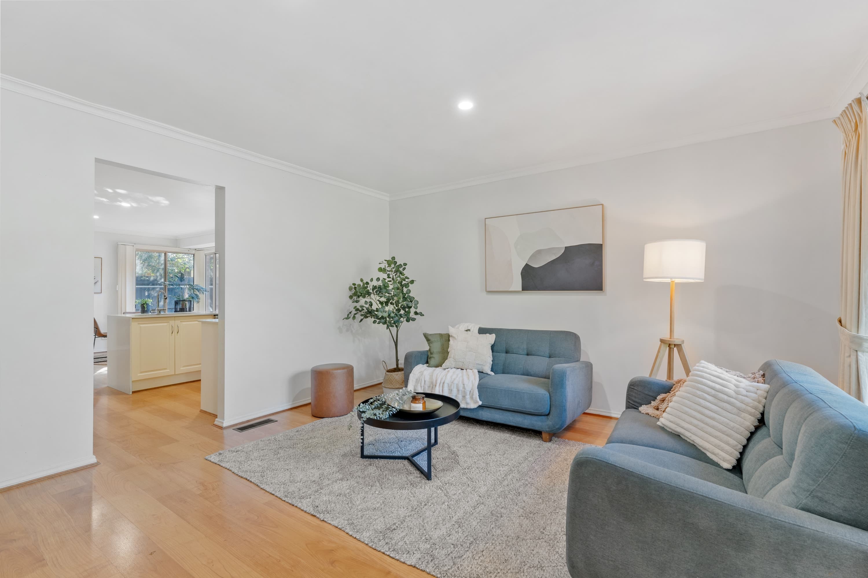 2/7 Owen Street, Mitcham - Thumbnail 4
