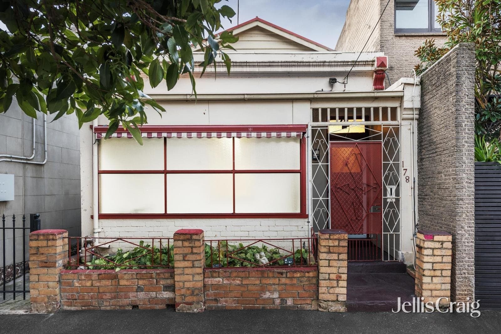 178 Napier Street, South Melbourne, South Melbourne - Thumbnail 2