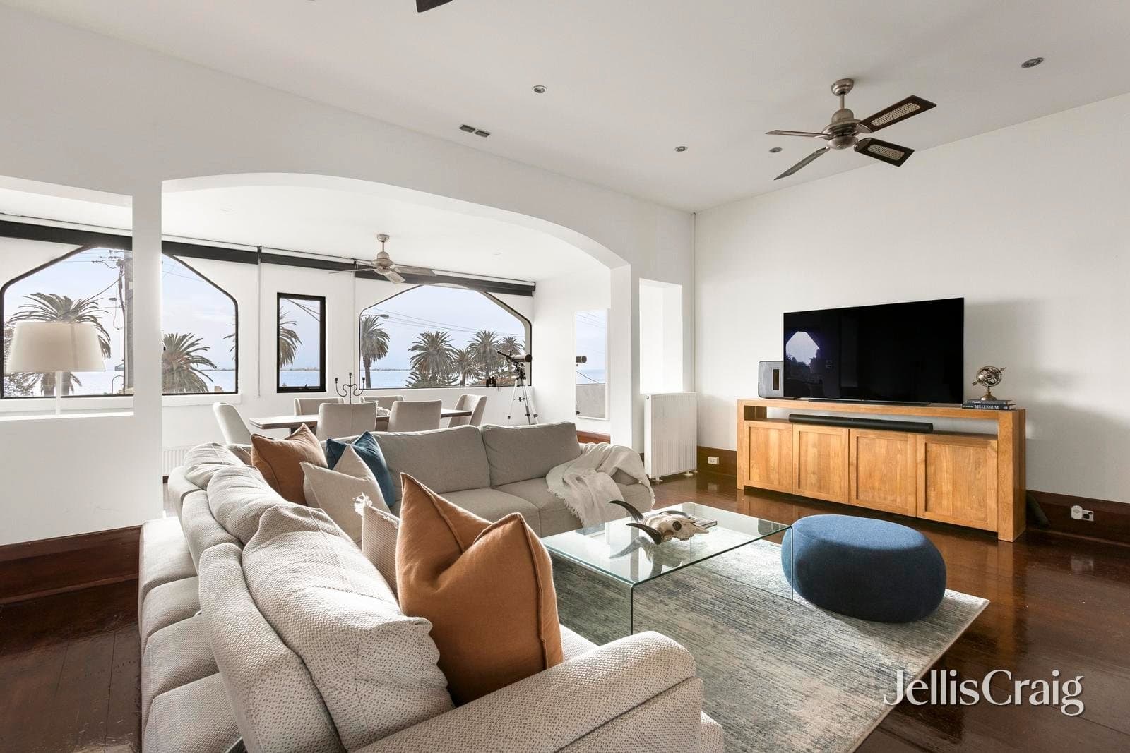 2 Marine Parade, St Kilda, St Kilda - Thumbnail 4