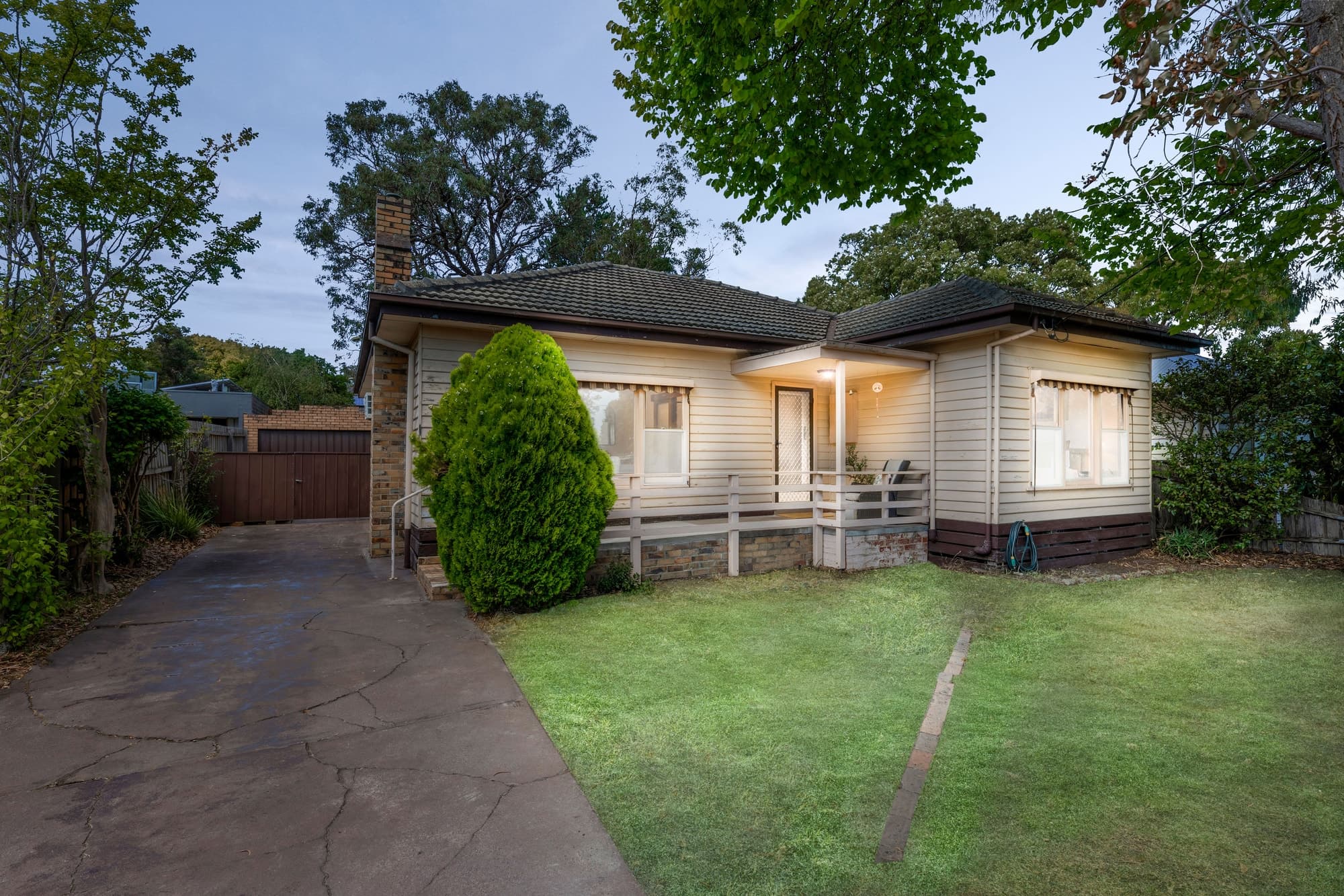 69 Shady Grove, Forest Hill - Image 1