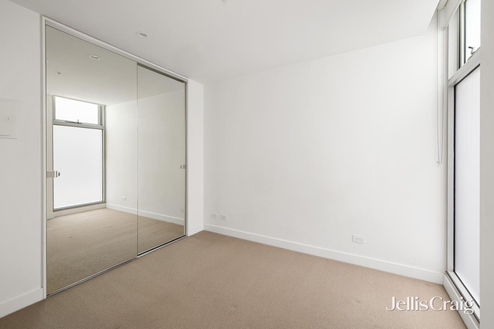 202/19-25 Nott Street, Port Melbourne, Port Melbourne - Thumbnail 5