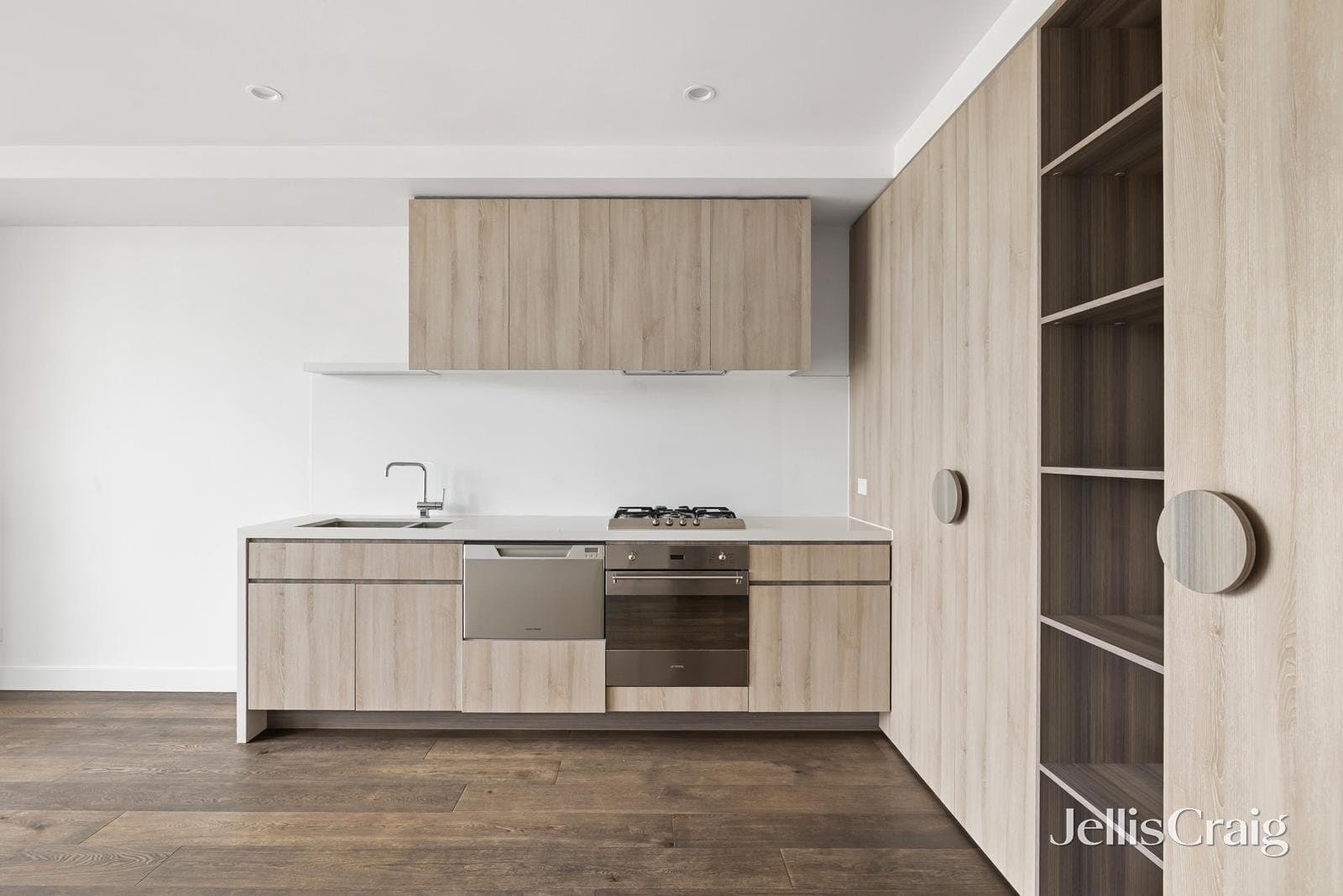 202/19-25 Nott Street, Port Melbourne, Port Melbourne - Thumbnail 6
