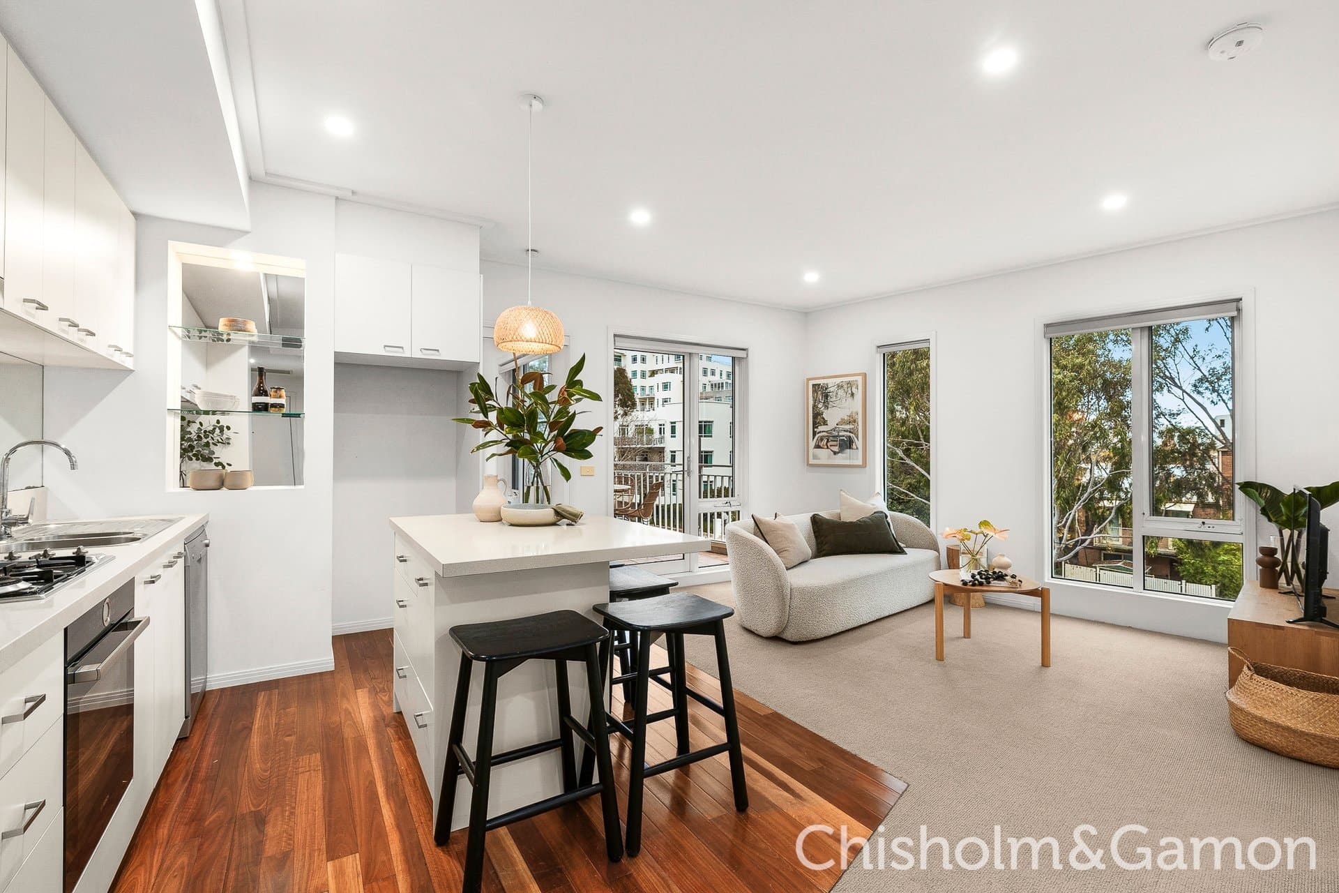 8/8 Graham Street, Port Melbourne, Port Melbourne - Thumbnail 4